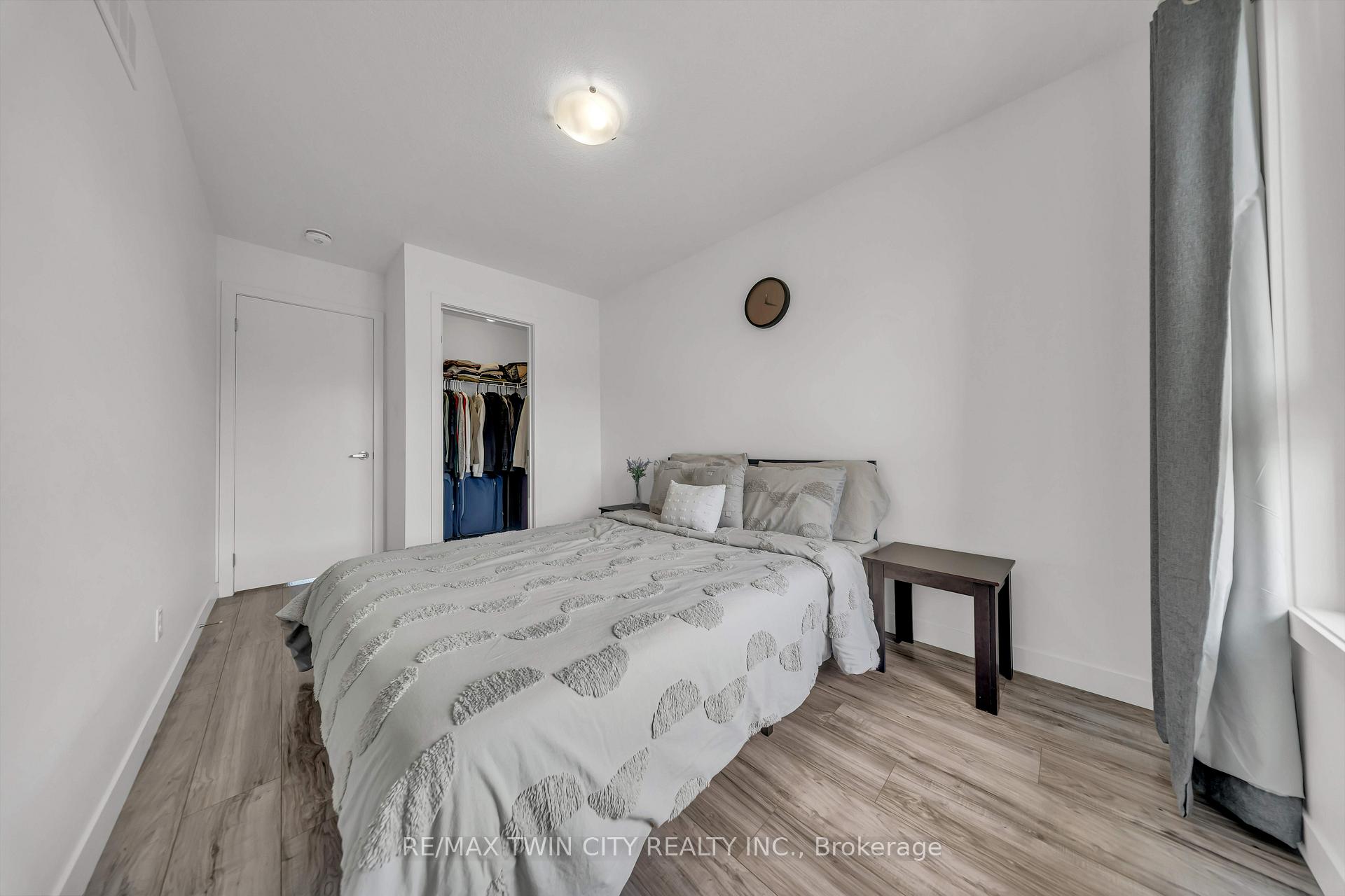Photo 27 of 13 Pony Way, Kitchener, Huron Park — HOMEH