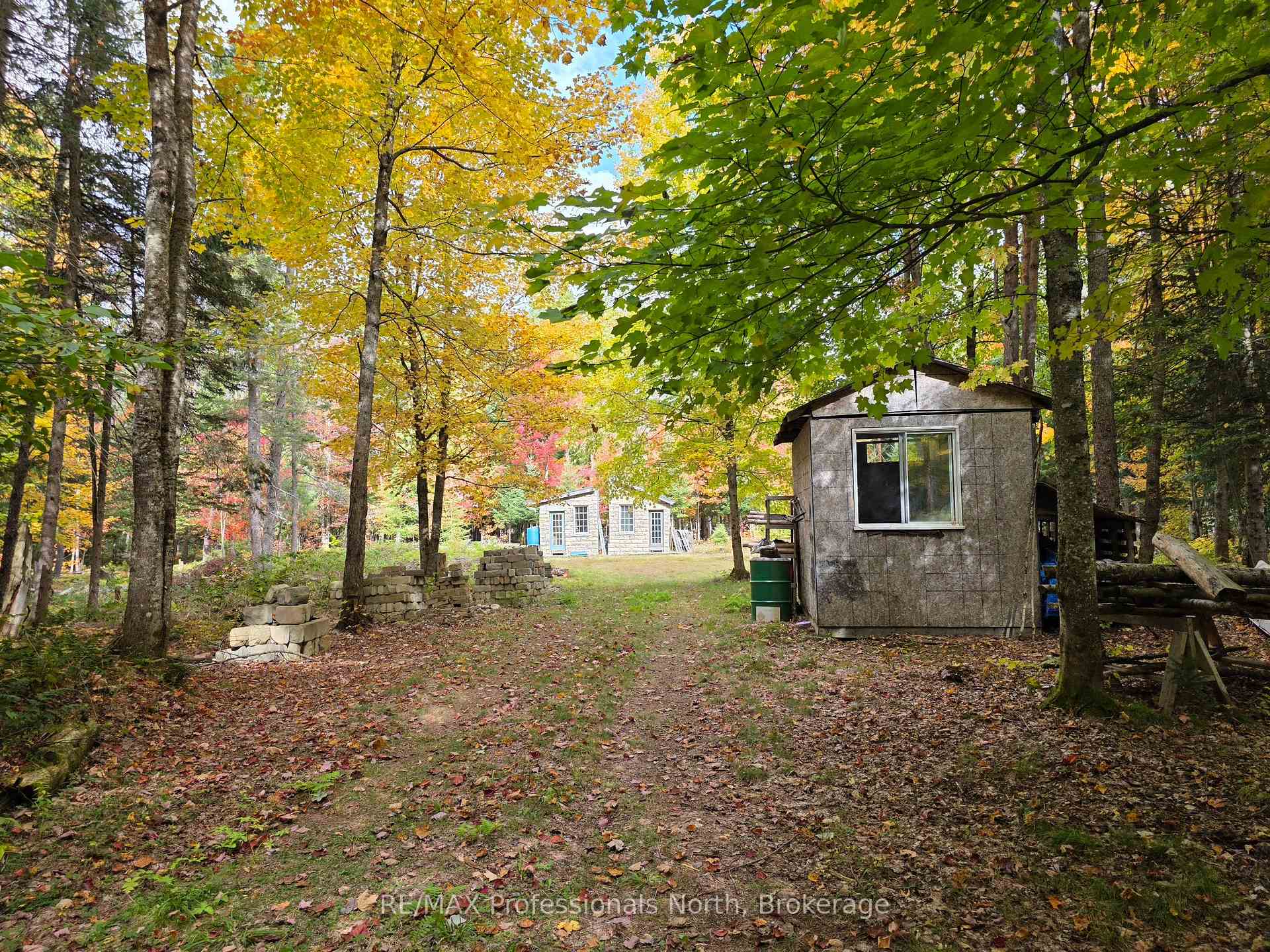 Photo of 124 Cardwell Lake Road