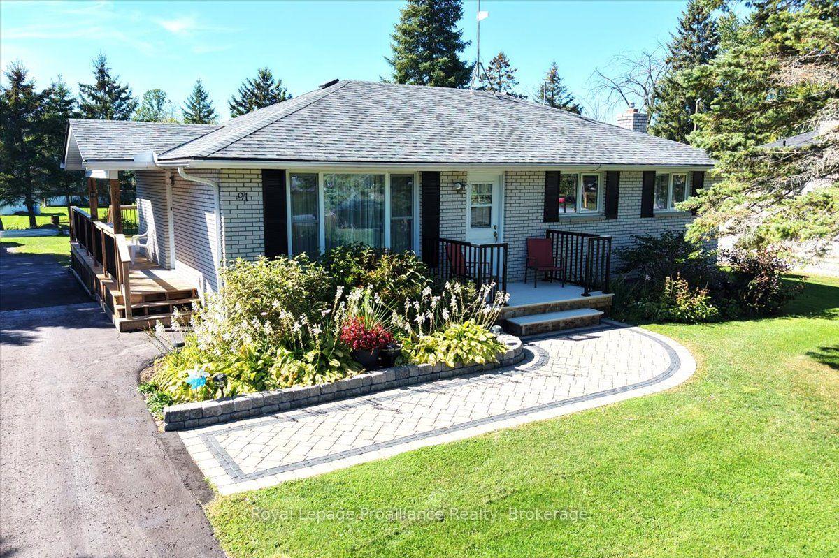 Photo 4 of 91 Chatterton Valley Crescent, Quinte West, Sidney Ward — HOMEH