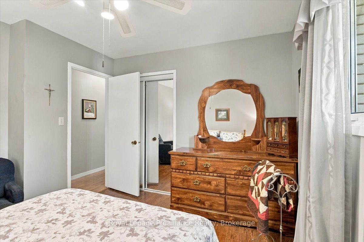 Photo 24 of 91 Chatterton Valley Crescent, Quinte West, Sidney Ward — HOMEH