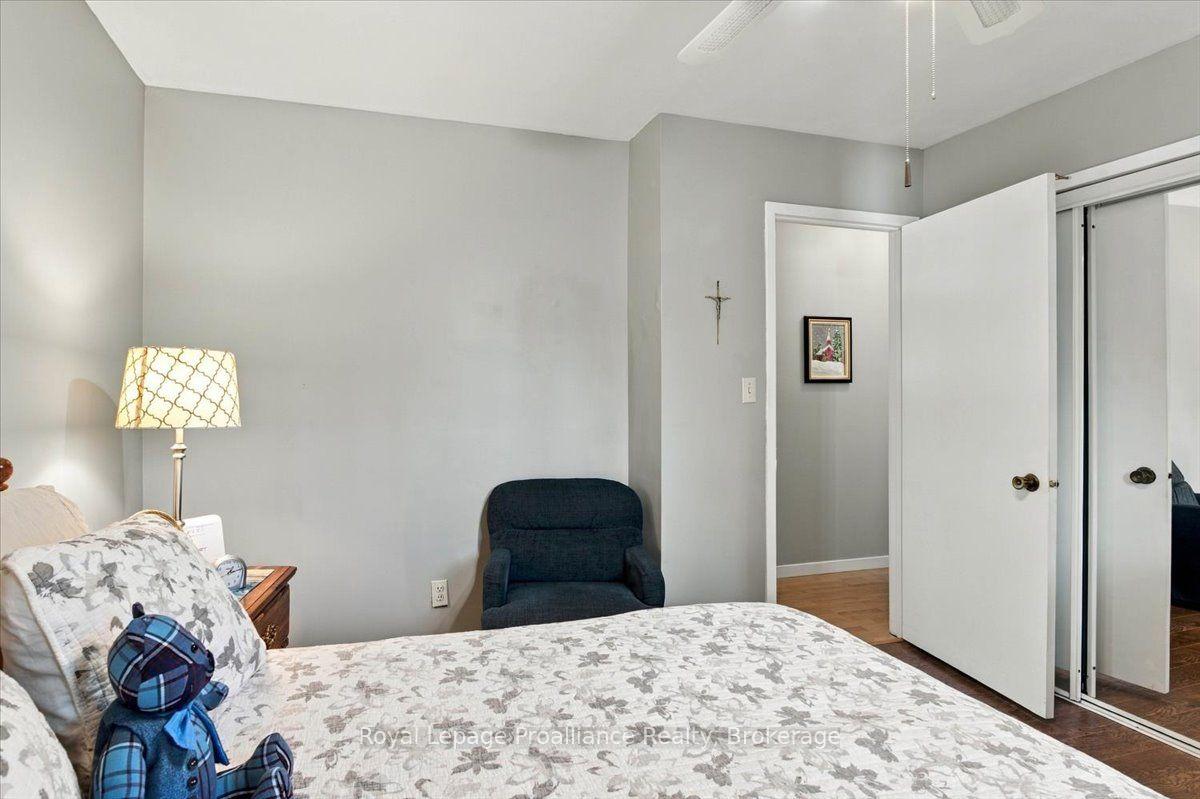 Photo 25 of 91 Chatterton Valley Crescent, Quinte West, Sidney Ward — HOMEH