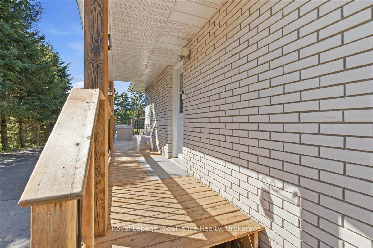 Photo 39 of 91 Chatterton Valley Crescent, Quinte West, Sidney Ward — HOMEH