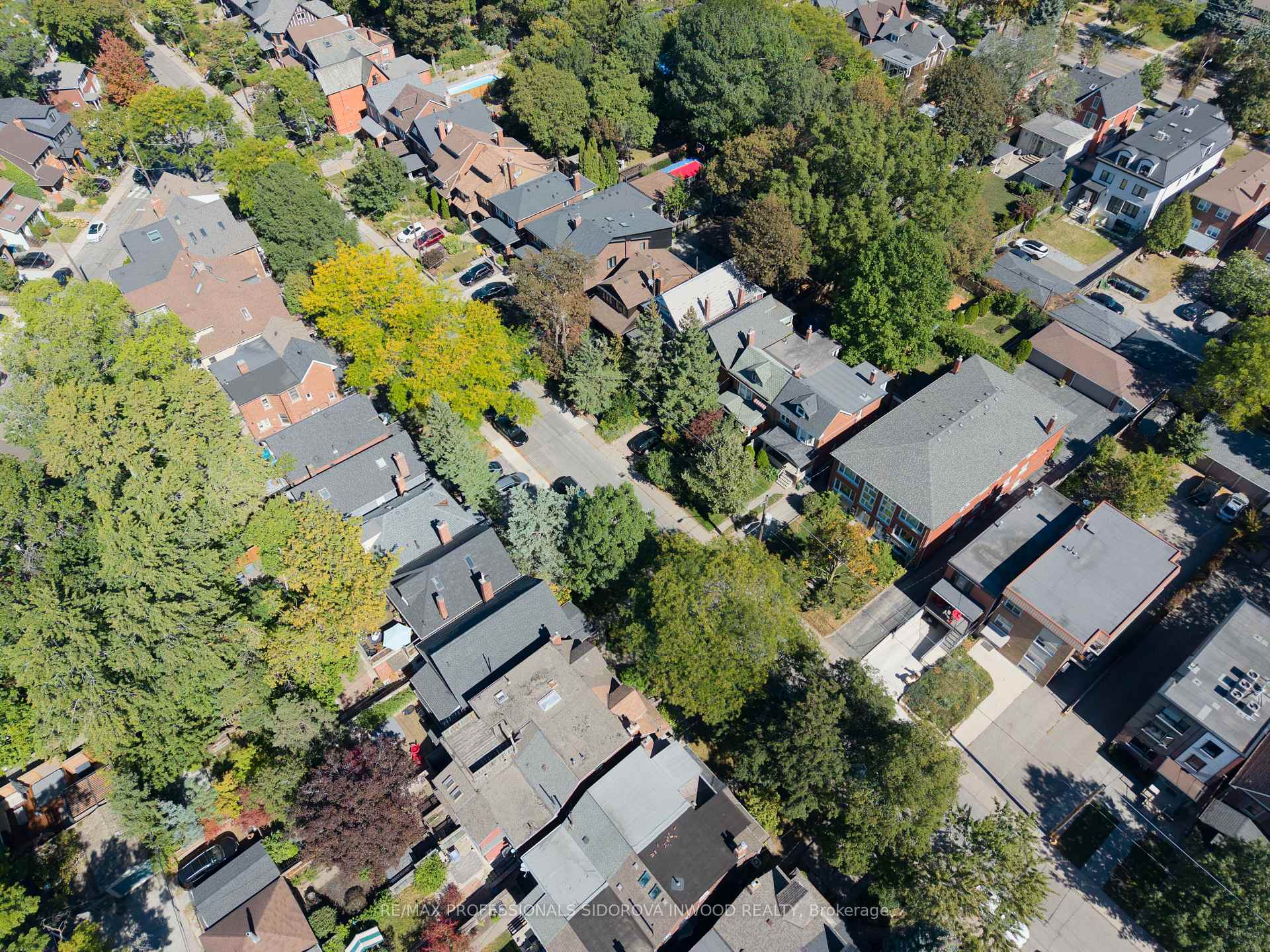 Photo 28 of 172 Quebec Avenue, Toronto, High Park North — HOMEH