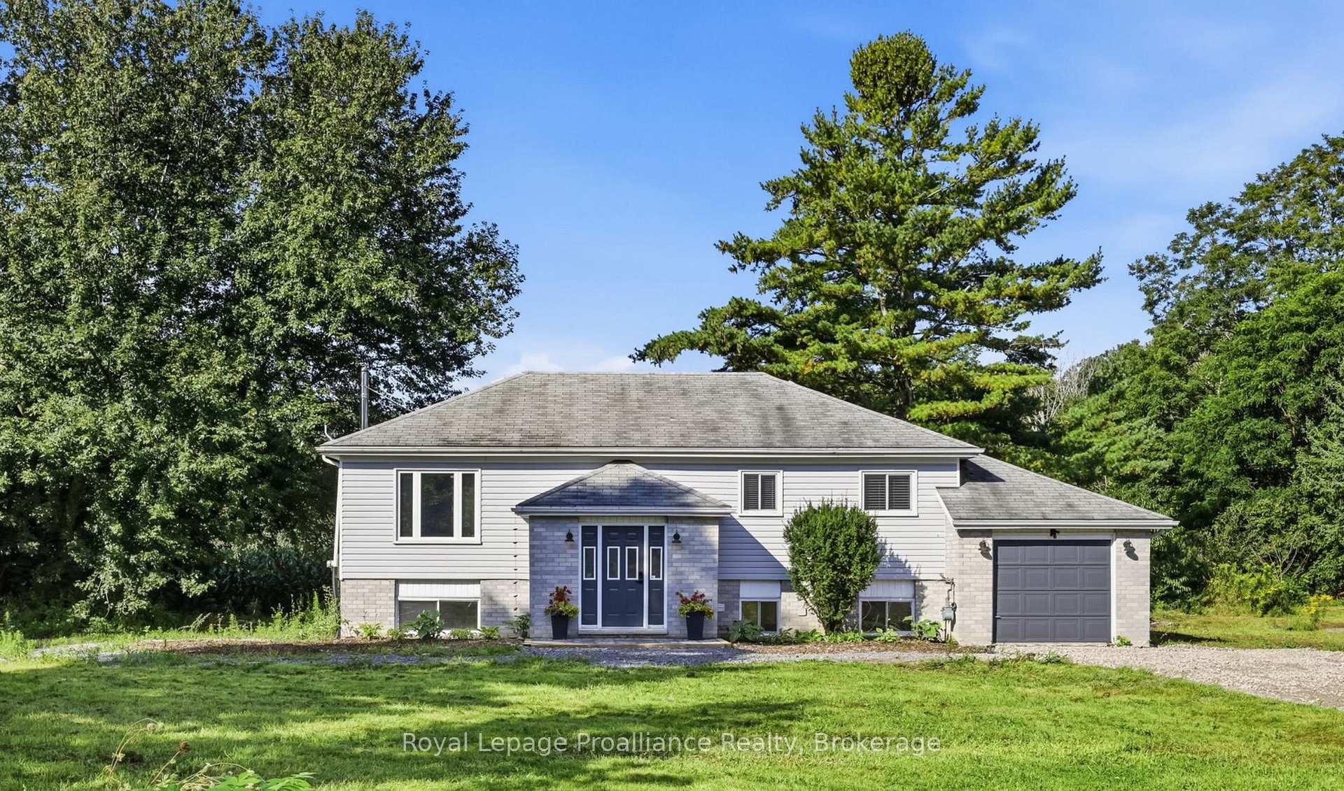 Photo 1 of 464 Brimley Road S, Alnwick/Haldimand, Grafton — HOMEH
