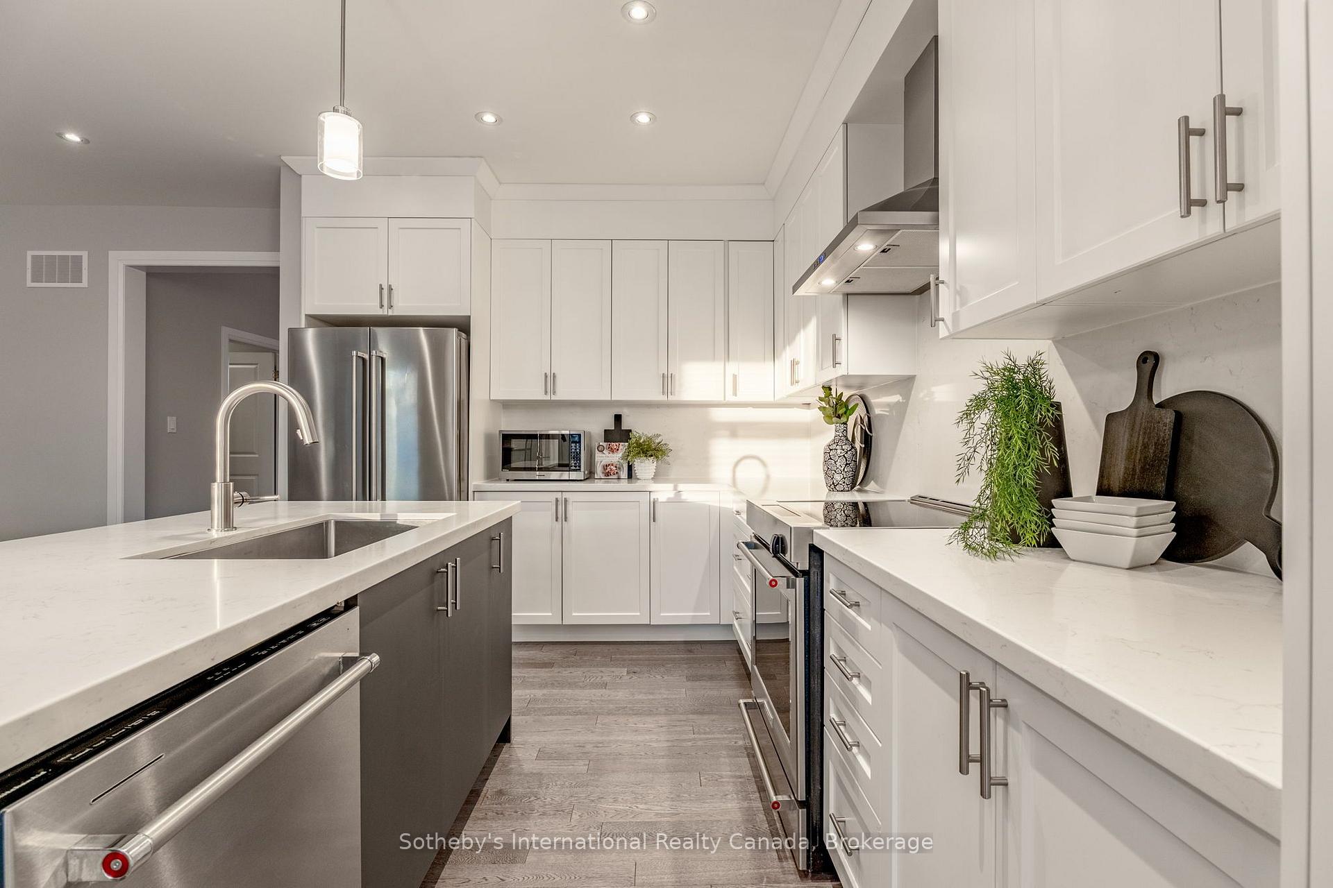 Photo 17 of 1 Chiara Drive, Wasaga Beach — HOMEH