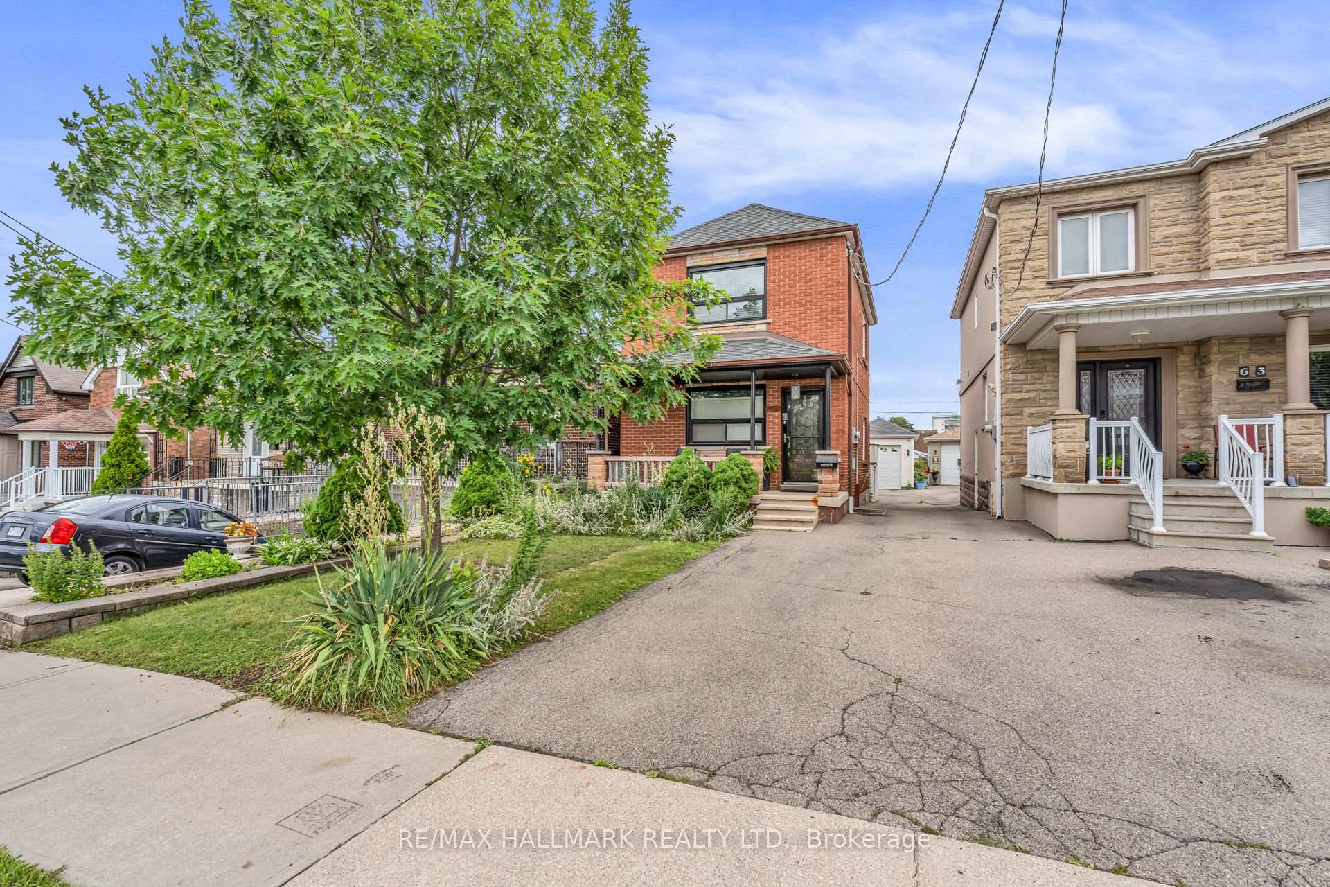 Photo 1 of 65 Kirknewton Road, Toronto, Caledonia-Fairbank — HOMEH