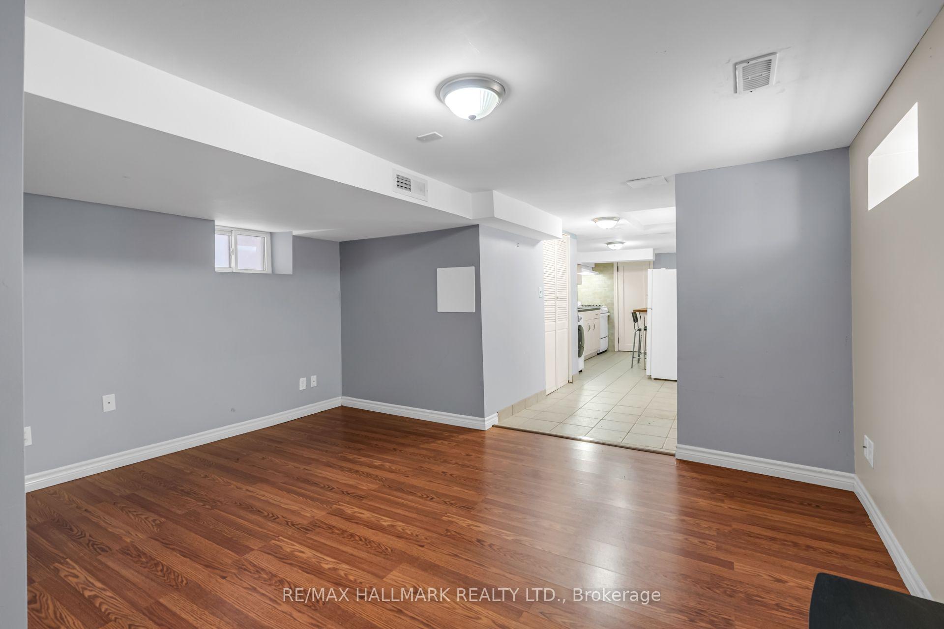 Photo 10 of 65 Kirknewton Road, Toronto, Caledonia-Fairbank — HOMEH