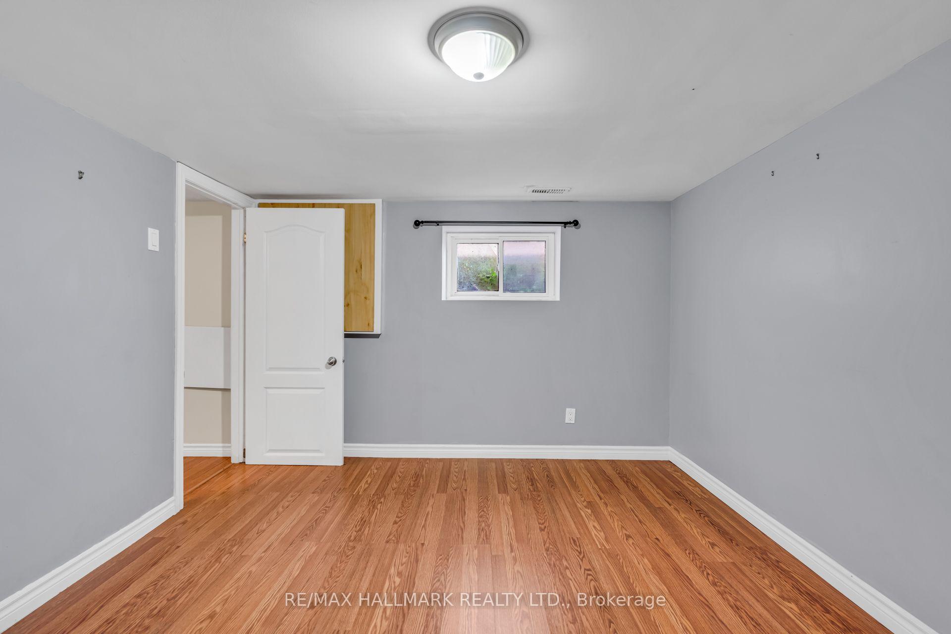 Photo 27 of 65 Kirknewton Road, Toronto, Caledonia-Fairbank — HOMEH