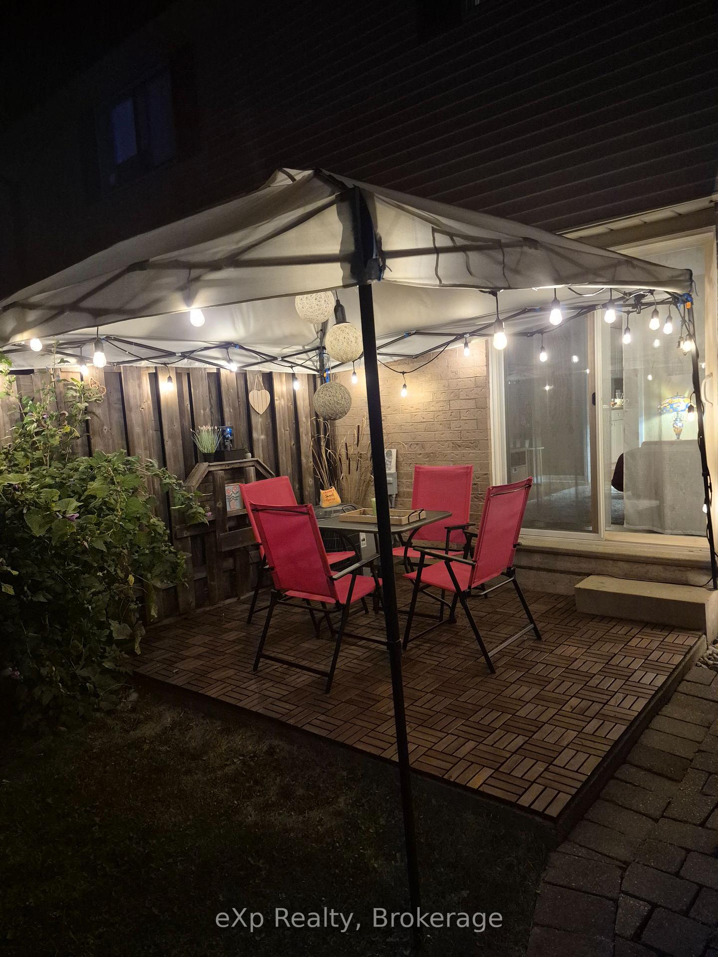 Photo 25 of Unit 44, 40 Silvercreek Parkway N, Guelph, Junction/Onward Willow — HOMEH