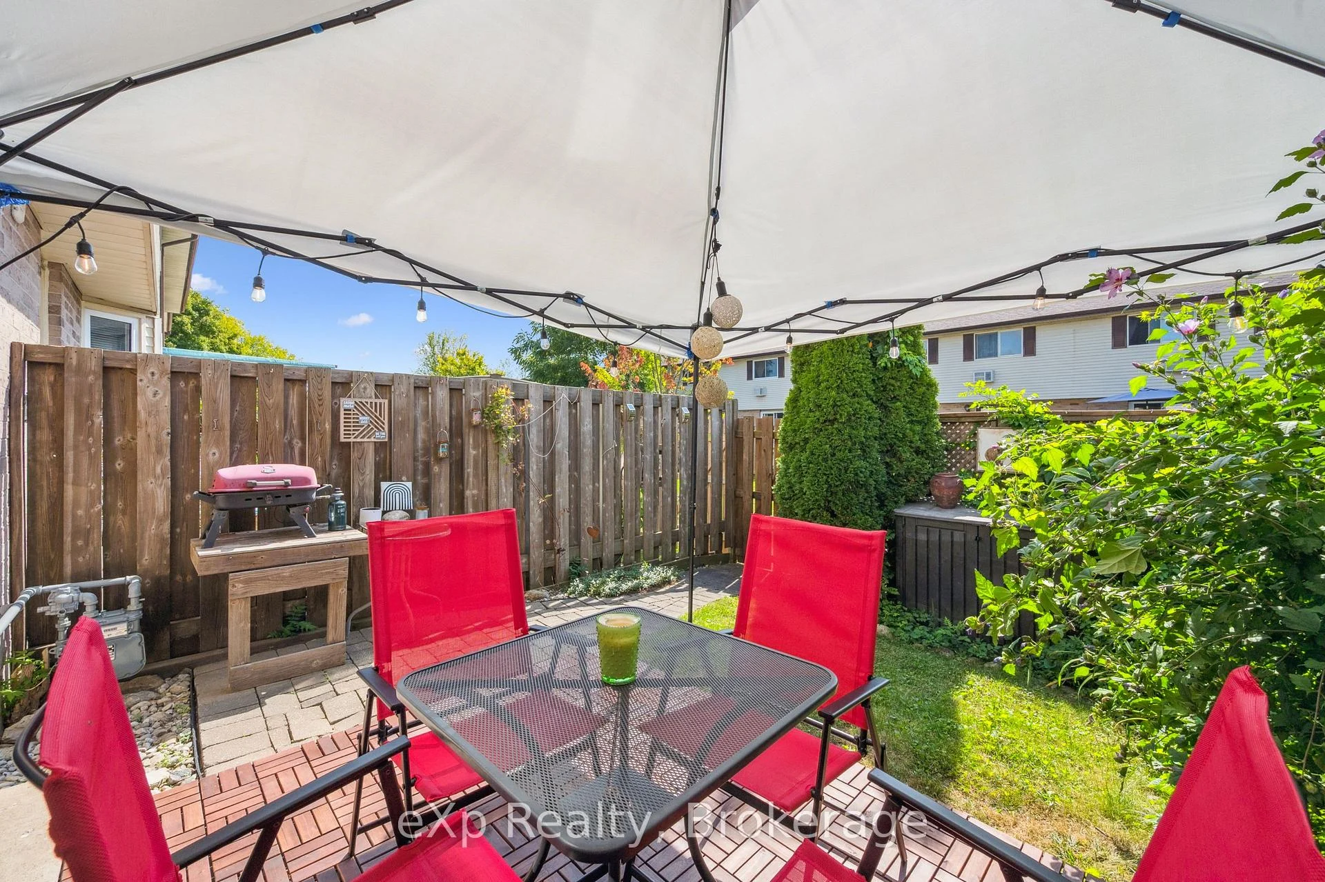 Photo 26 of Unit 44, 40 Silvercreek Parkway N, Guelph, Junction/Onward Willow — HOMEH