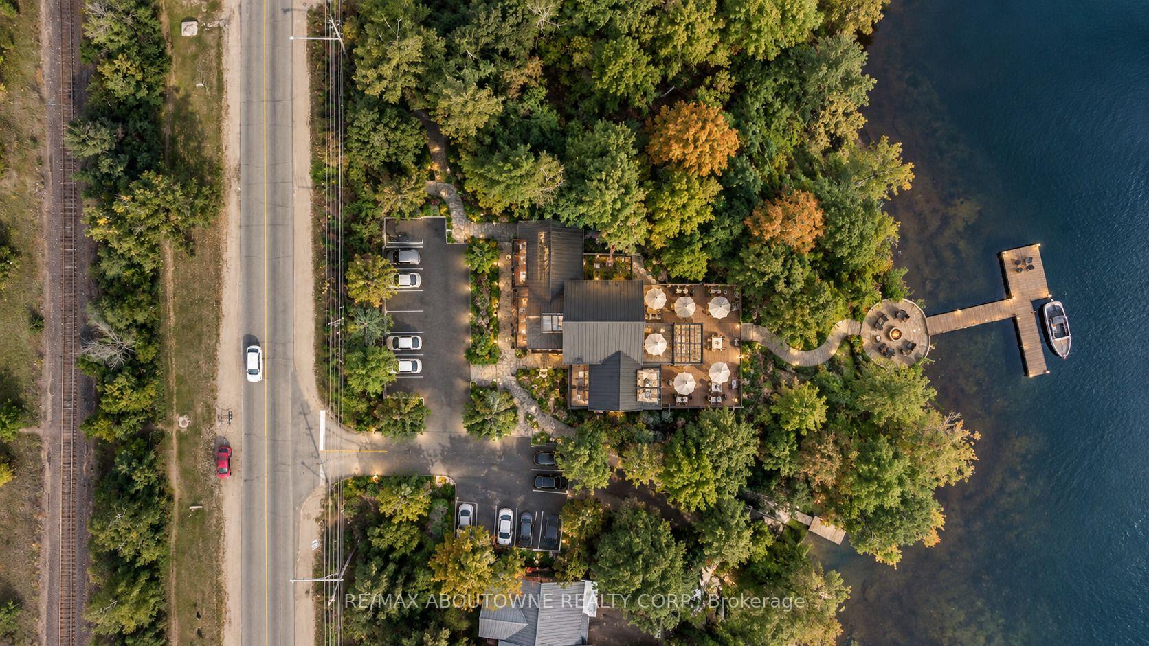 Photo 4 of 310 & 360 Moody Drive, Gravenhurst, Muskoka (S) — HOMEH