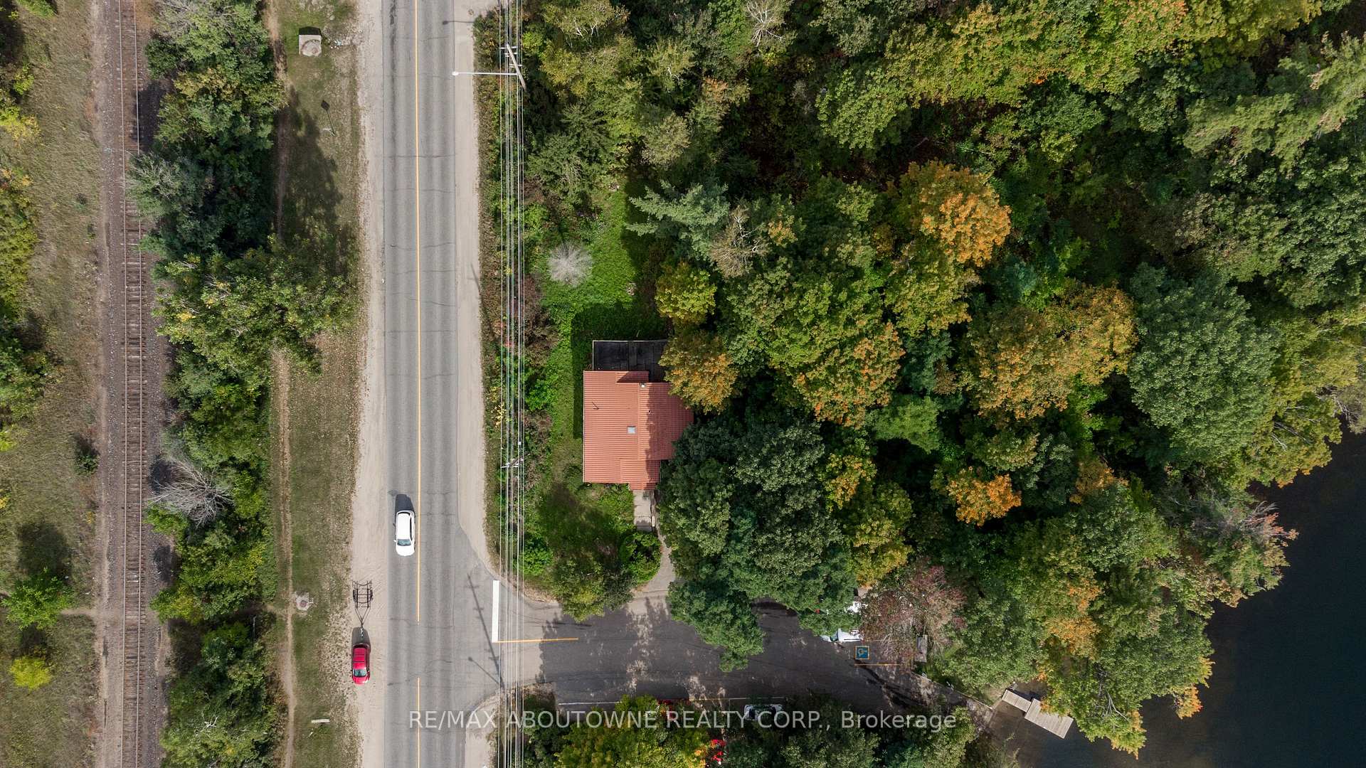 Photo 12 of 310 & 360 Moody Drive, Gravenhurst, Muskoka (S) — HOMEH
