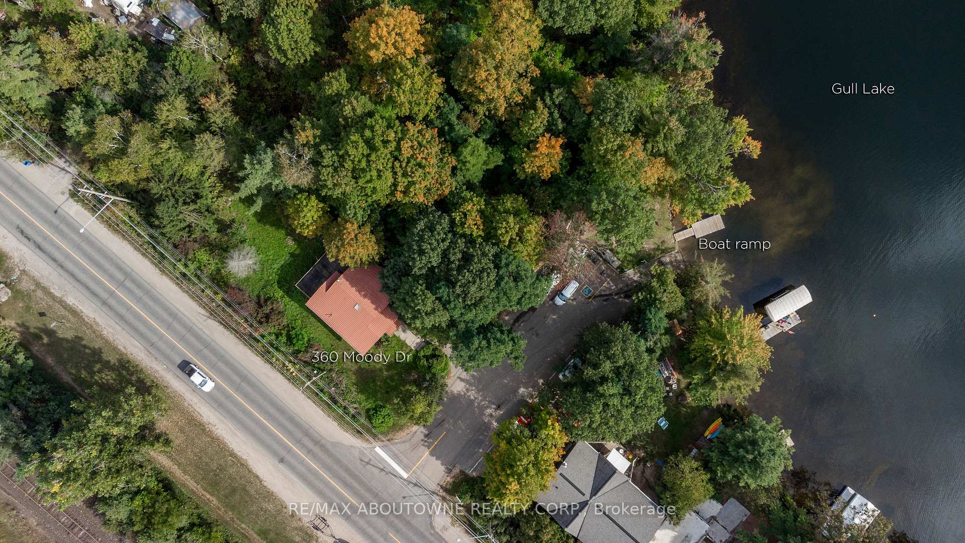 Photo 13 of 310 & 360 Moody Drive, Gravenhurst, Muskoka (S) — HOMEH