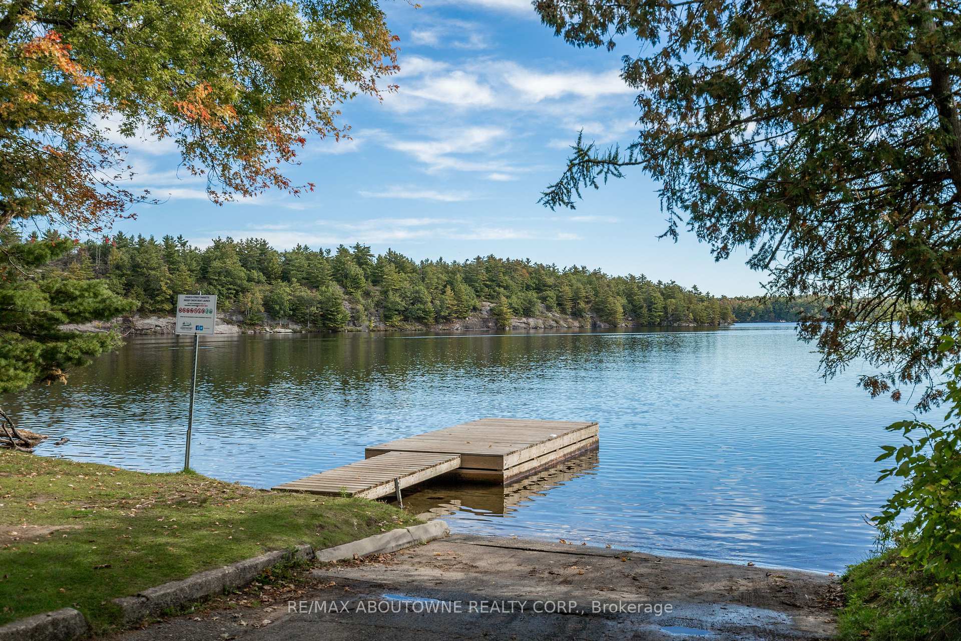 Photo 14 of 310 & 360 Moody Drive, Gravenhurst, Muskoka (S) — HOMEH