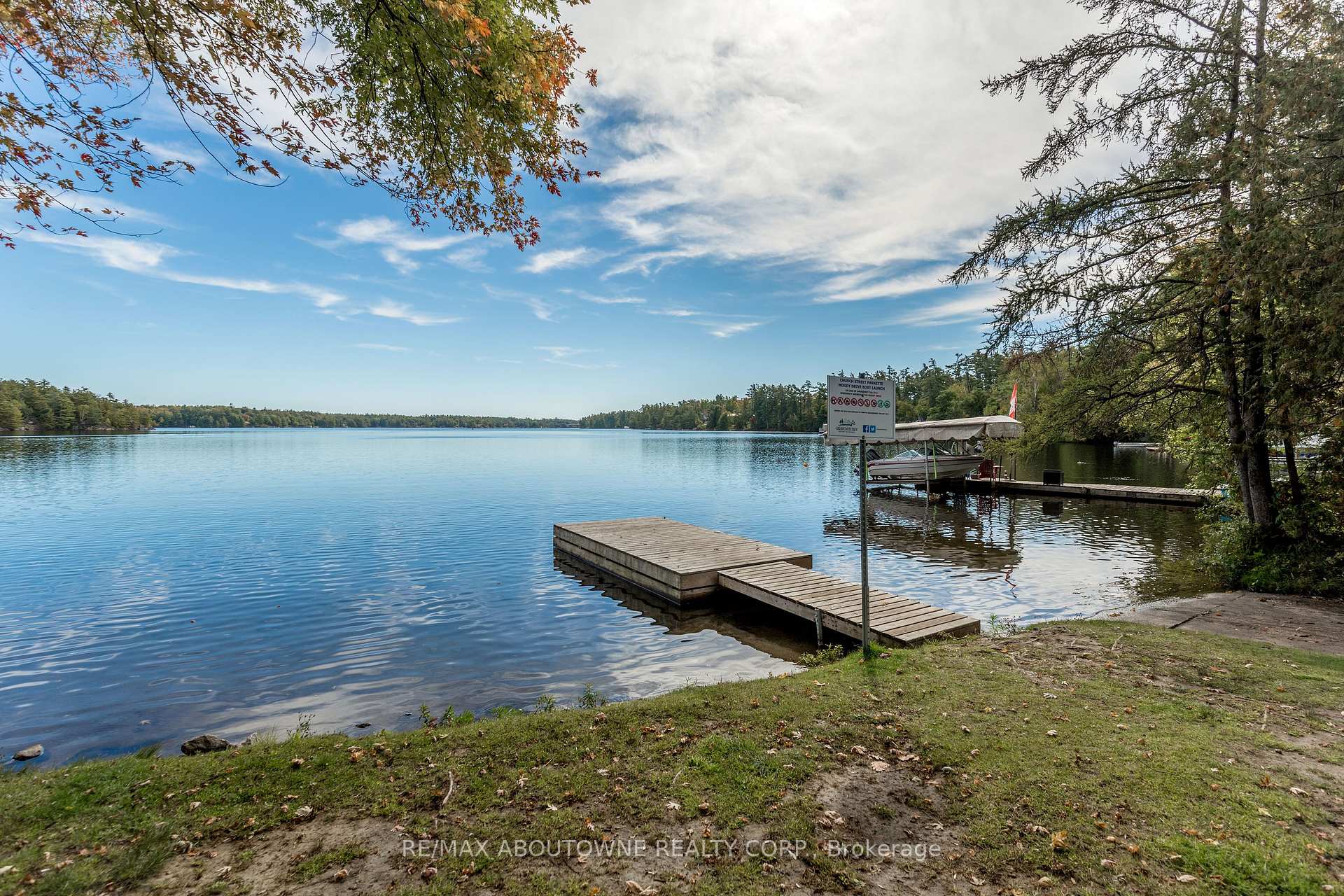 Photo 15 of 310 & 360 Moody Drive, Gravenhurst, Muskoka (S) — HOMEH