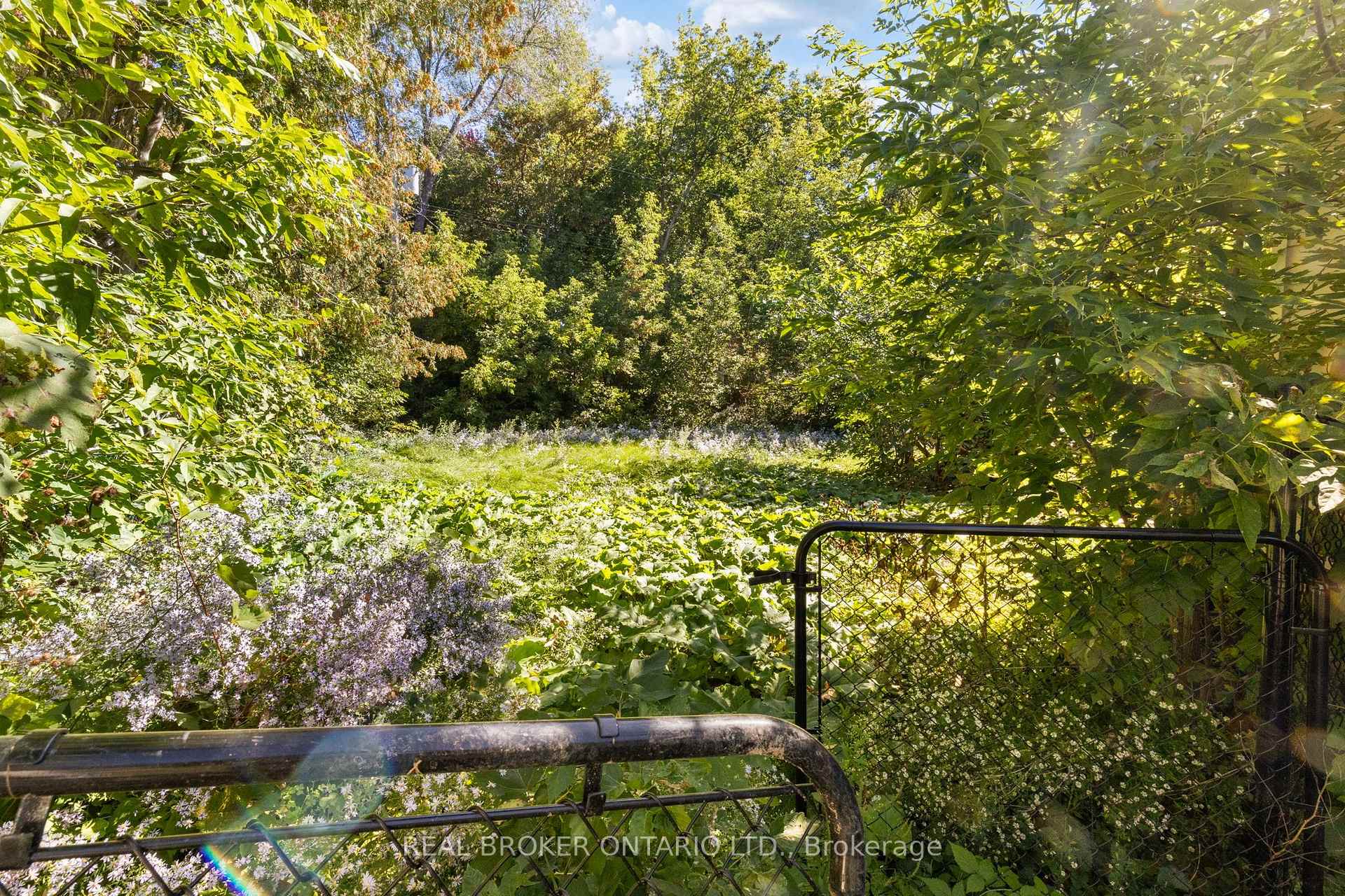 Photo 27 of 5261 Mclean Crescent, Ottawa, Manotick Long Island & Nicholls Island — HOMEH