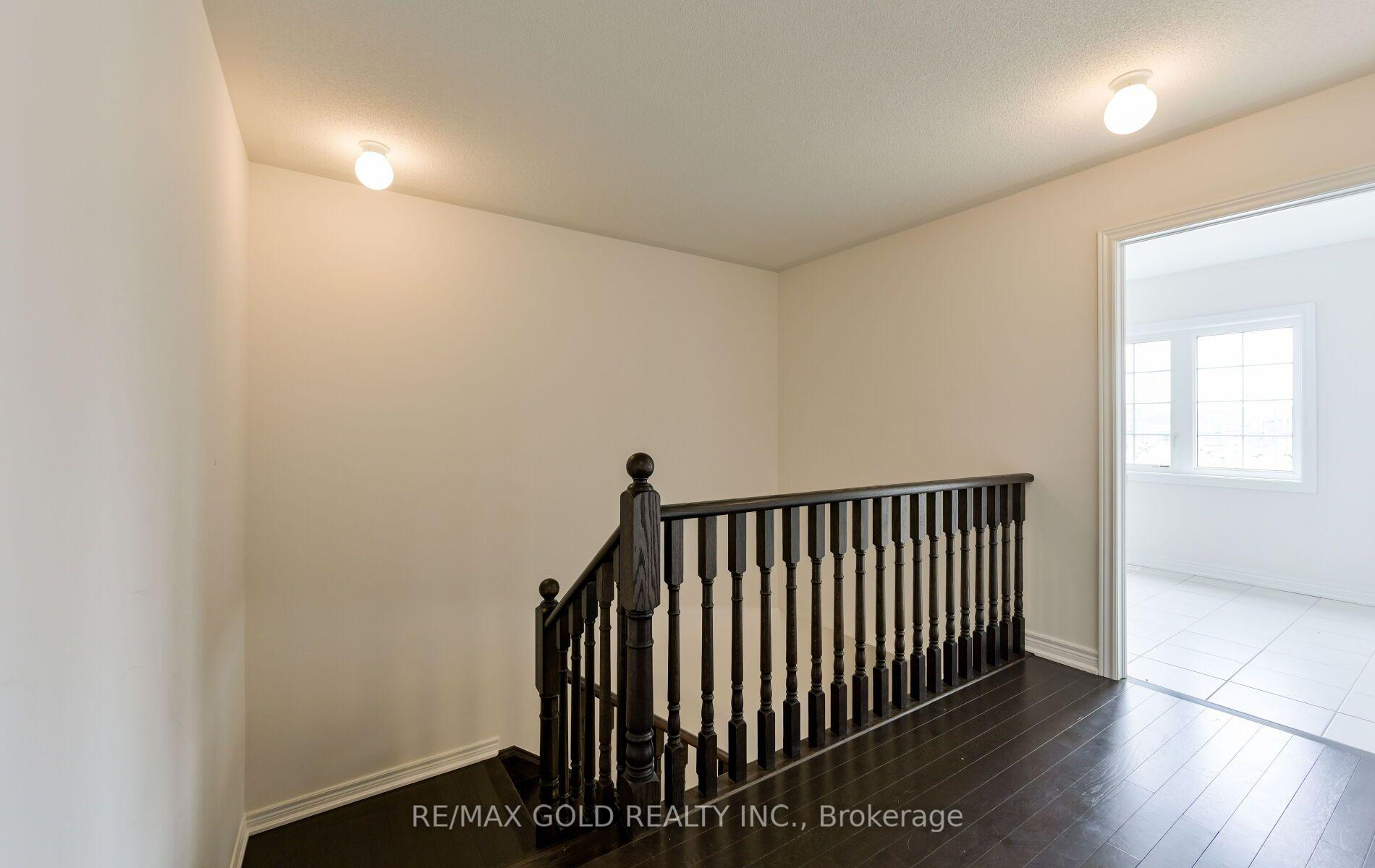 Photo 18 of 124 Limestone Lane, Shelburne — HOMEH