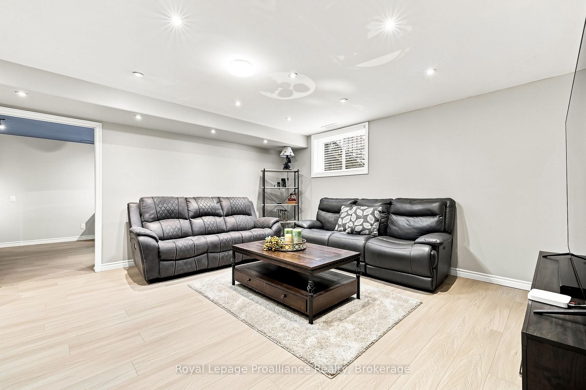 Photo 30 of 39 Lakewood Crescent, Quinte West, Murray Ward — HOMEH