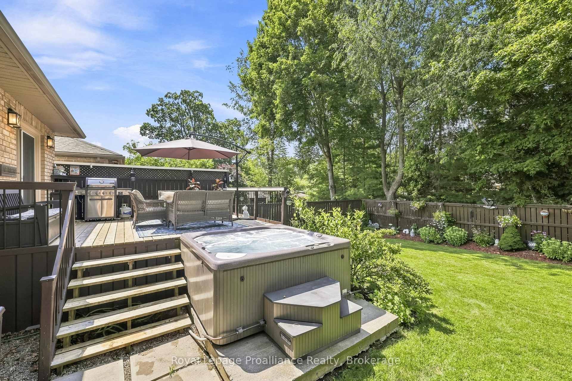Photo 44 of 39 Lakewood Crescent, Quinte West, Murray Ward — HOMEH