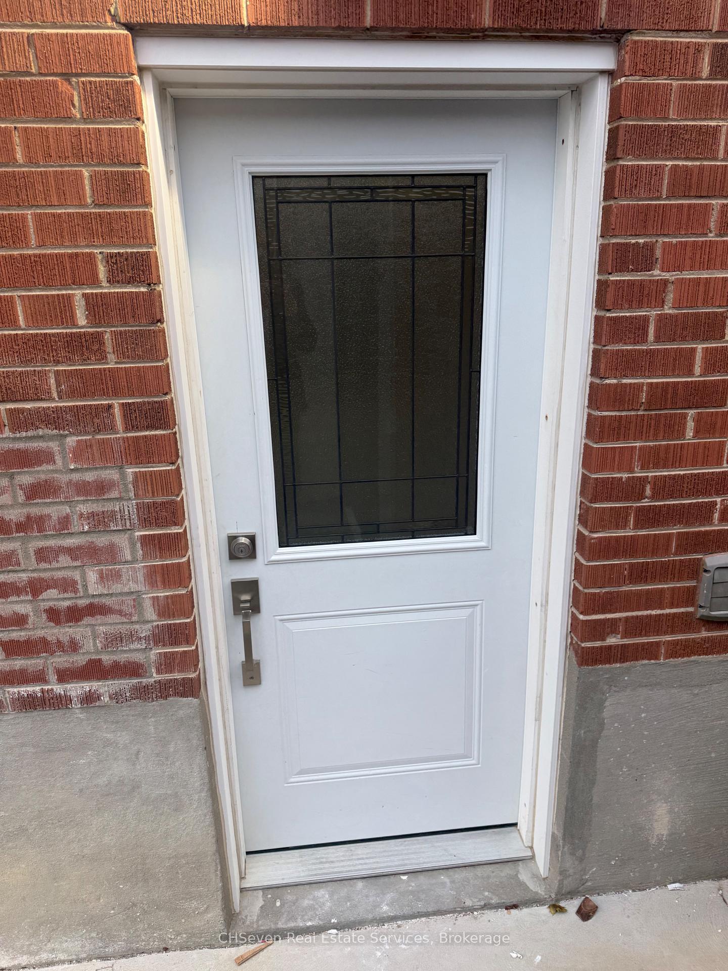 Photo 2 of Unit Basement, 56 Brisco Street, Brampton, Brampton North — HOMEH