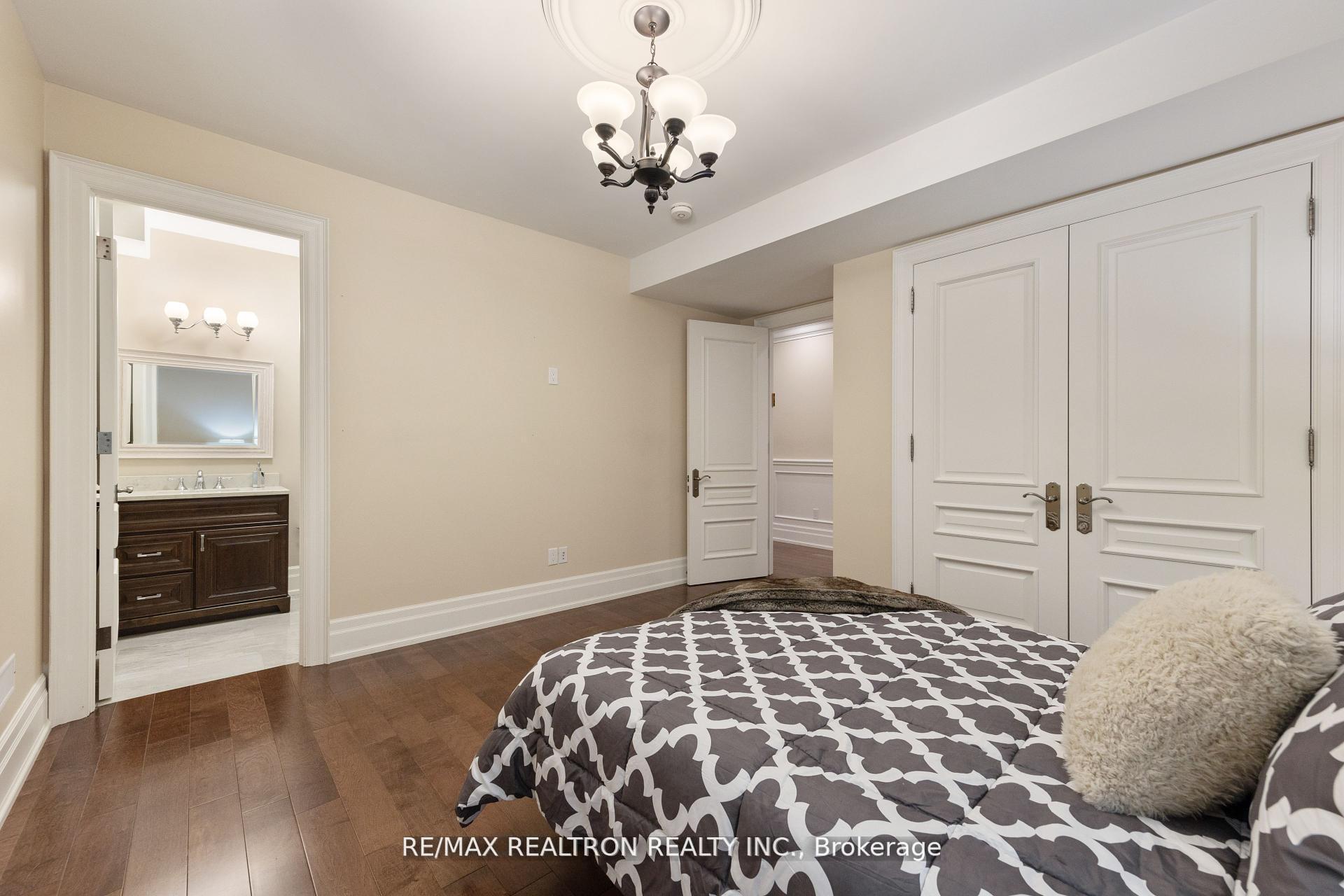 Photo 43 of 223 Crestwood Road, Vaughan, Crestwood-Springfarm-Yorkhill — HOMEH