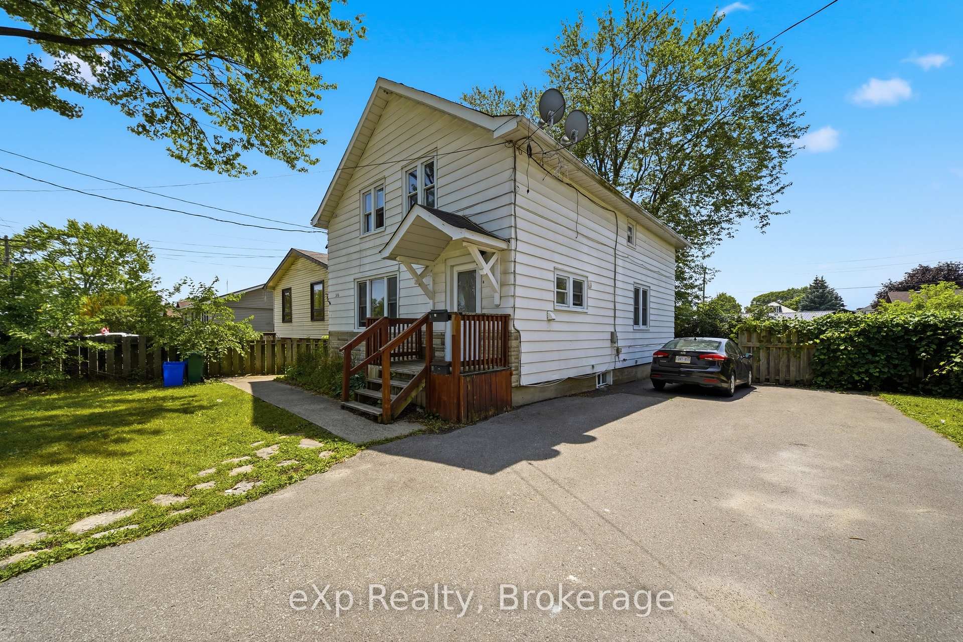 Photo of 326 Sidney Street