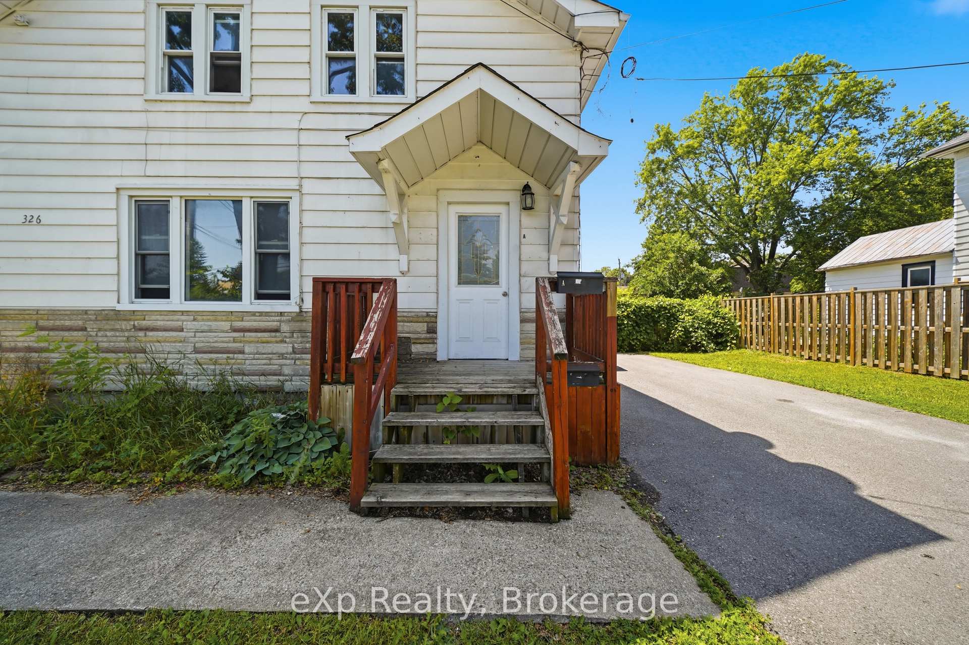 Photo 4 of 326 Sidney Street, Quinte West, Trenton Ward — HOMEH