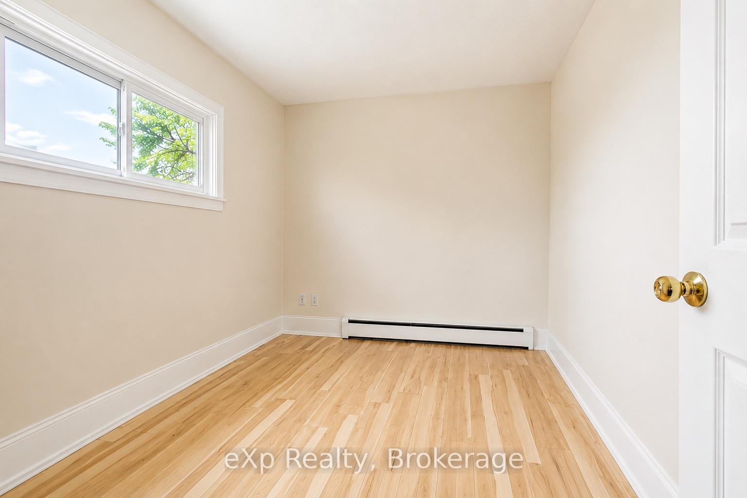 Photo 8 of 326 Sidney Street, Quinte West, Trenton Ward — HOMEH