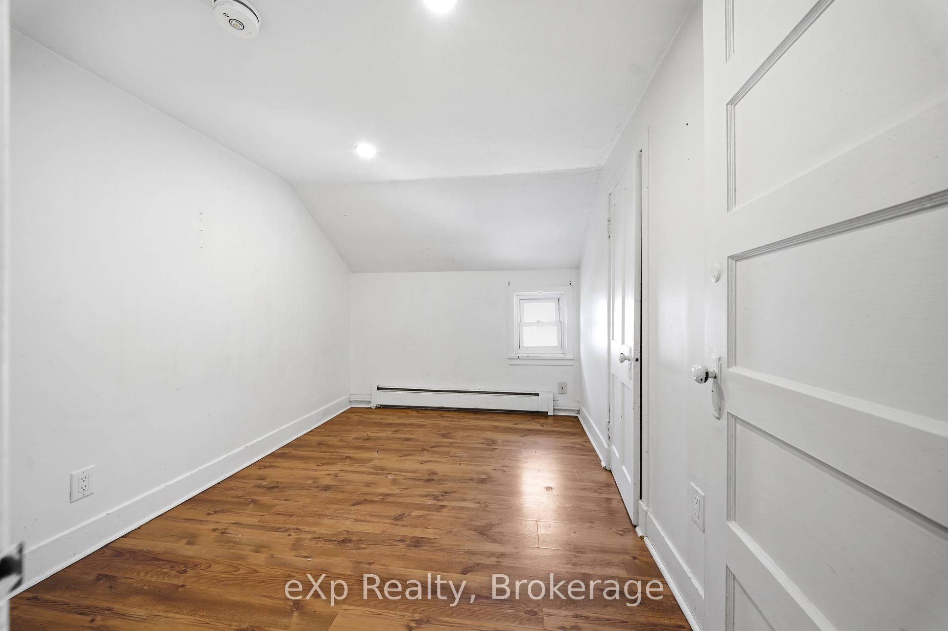 Photo 17 of 326 Sidney Street, Quinte West, Trenton Ward — HOMEH