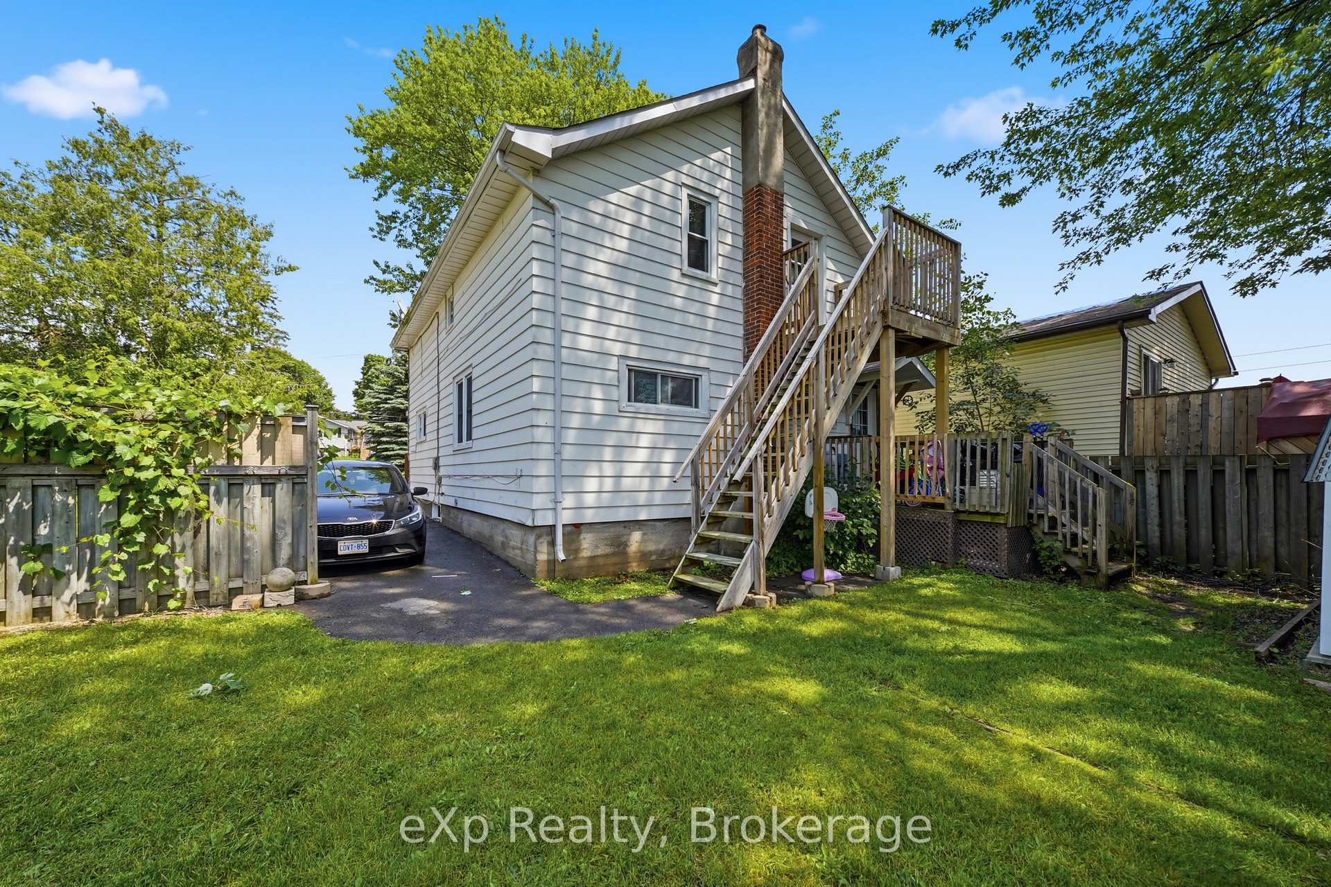 Photo 29 of 326 Sidney Street, Quinte West, Trenton Ward — HOMEH