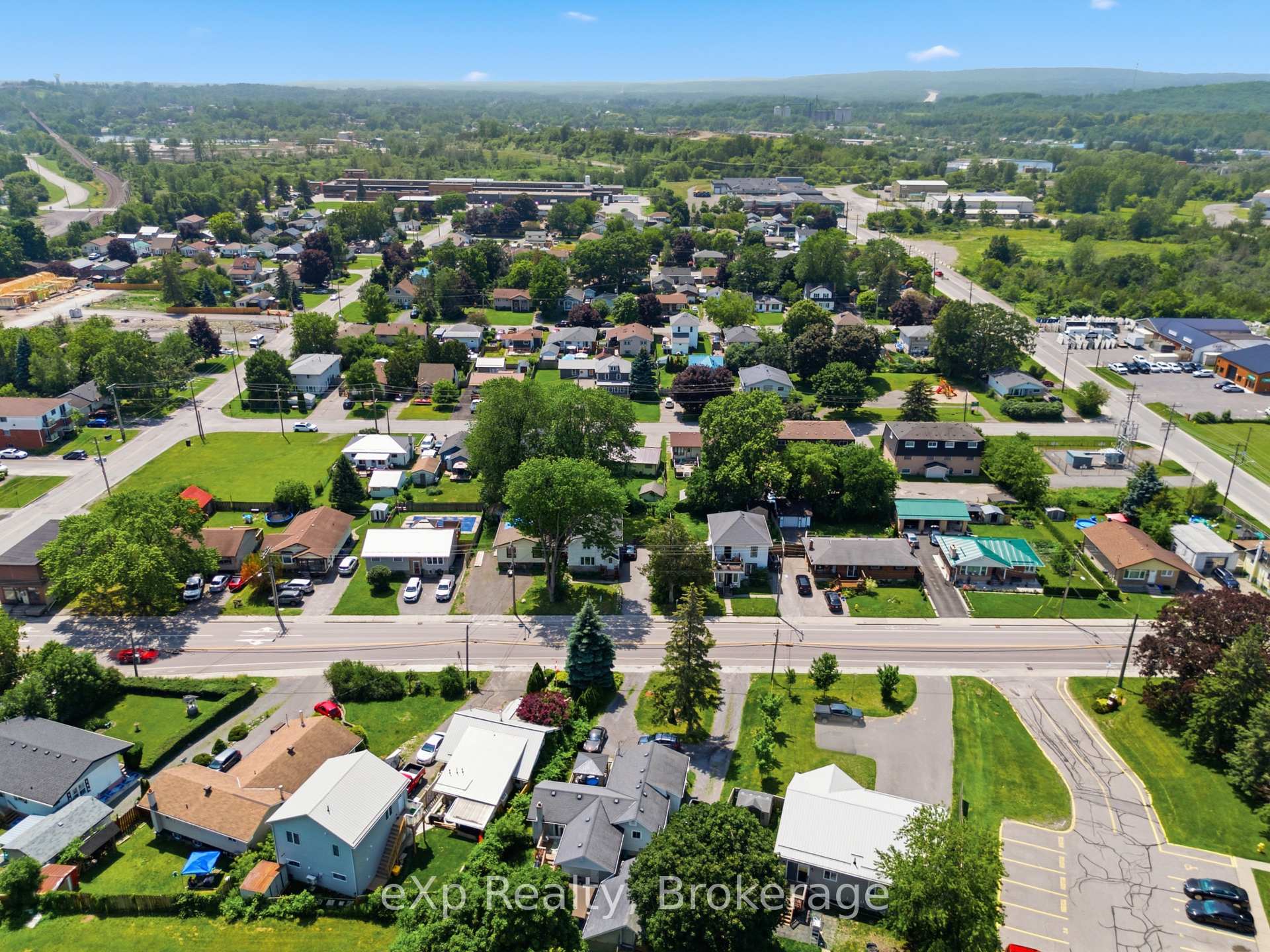 Photo 35 of 326 Sidney Street, Quinte West, Trenton Ward — HOMEH