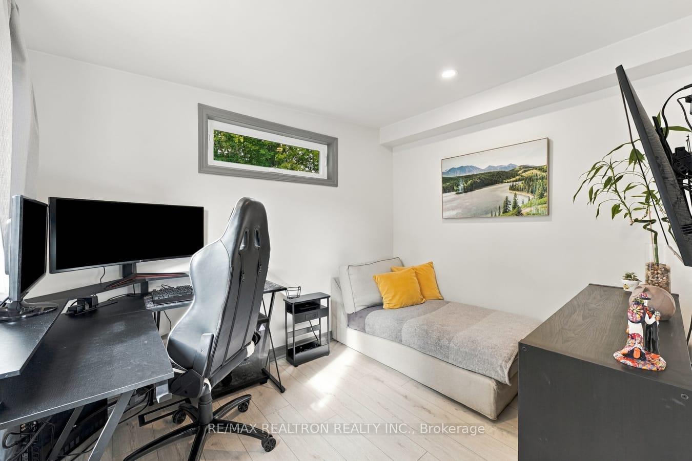 Photo 28 of 203 Bayview Avenue, Georgina, Keswick South — HOMEH