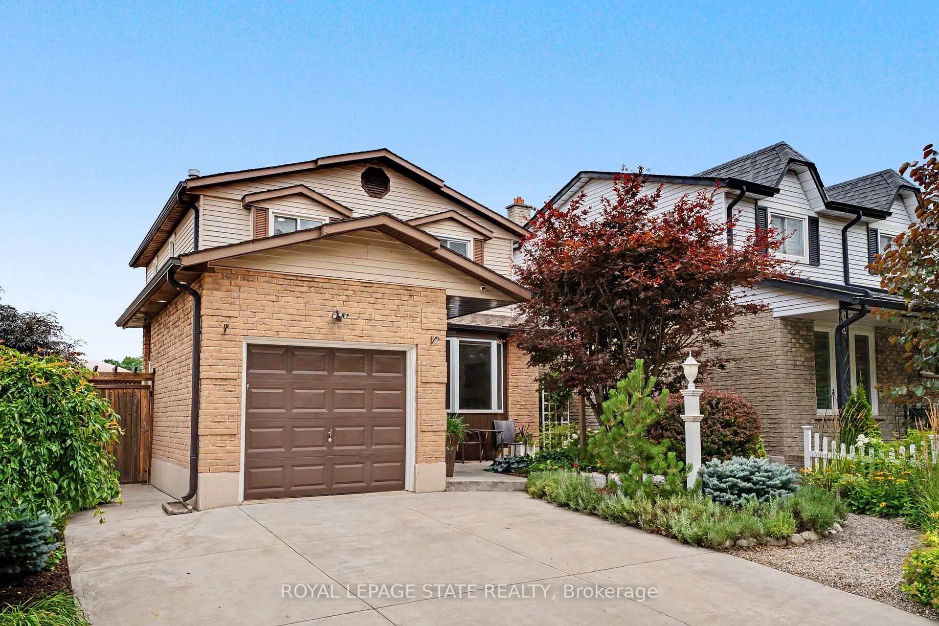 Photo 1 of 103 Glenashton Drive, Hamilton, Stoney Creek — HOMEH