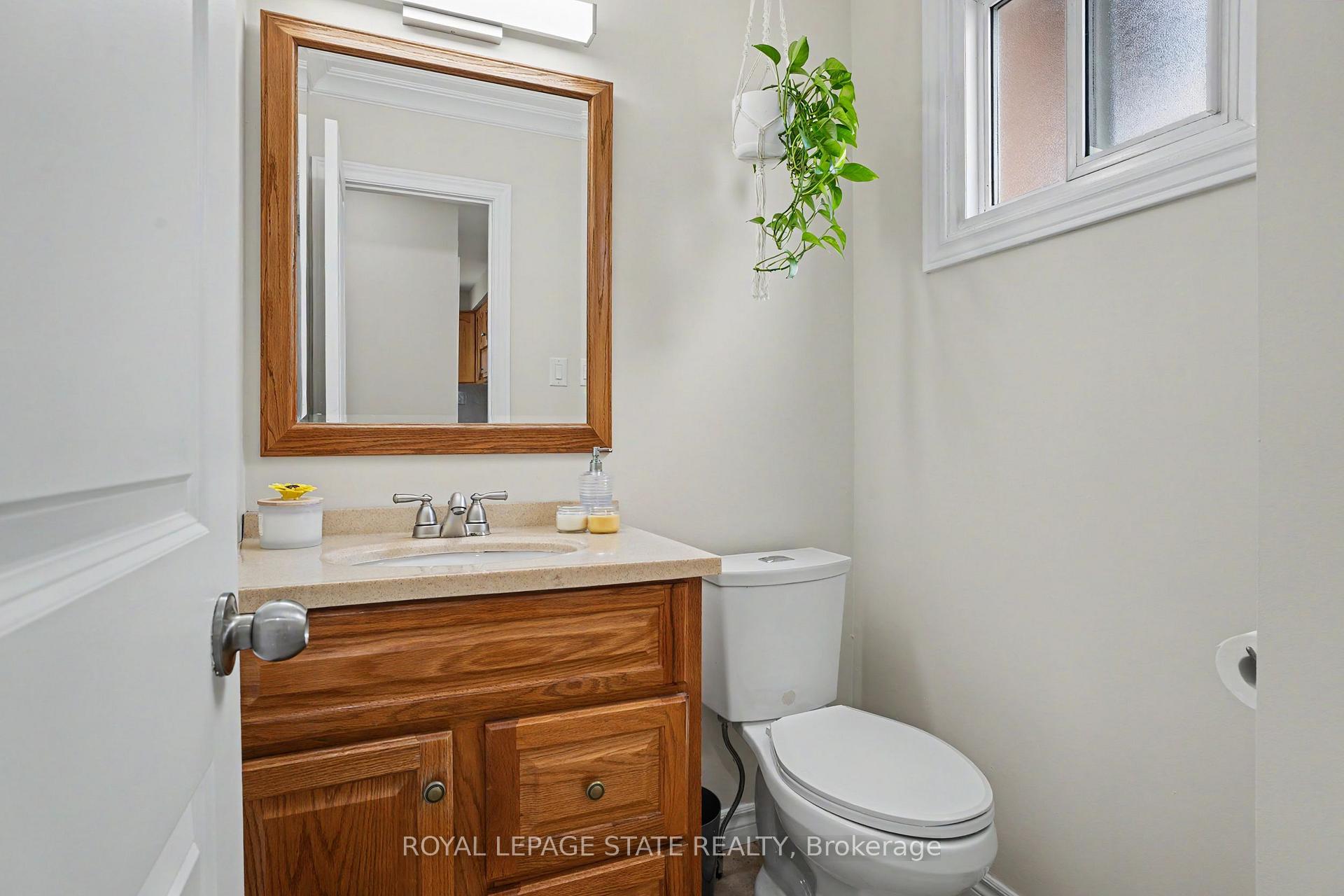 Photo 13 of 103 Glenashton Drive, Hamilton, Stoney Creek — HOMEH