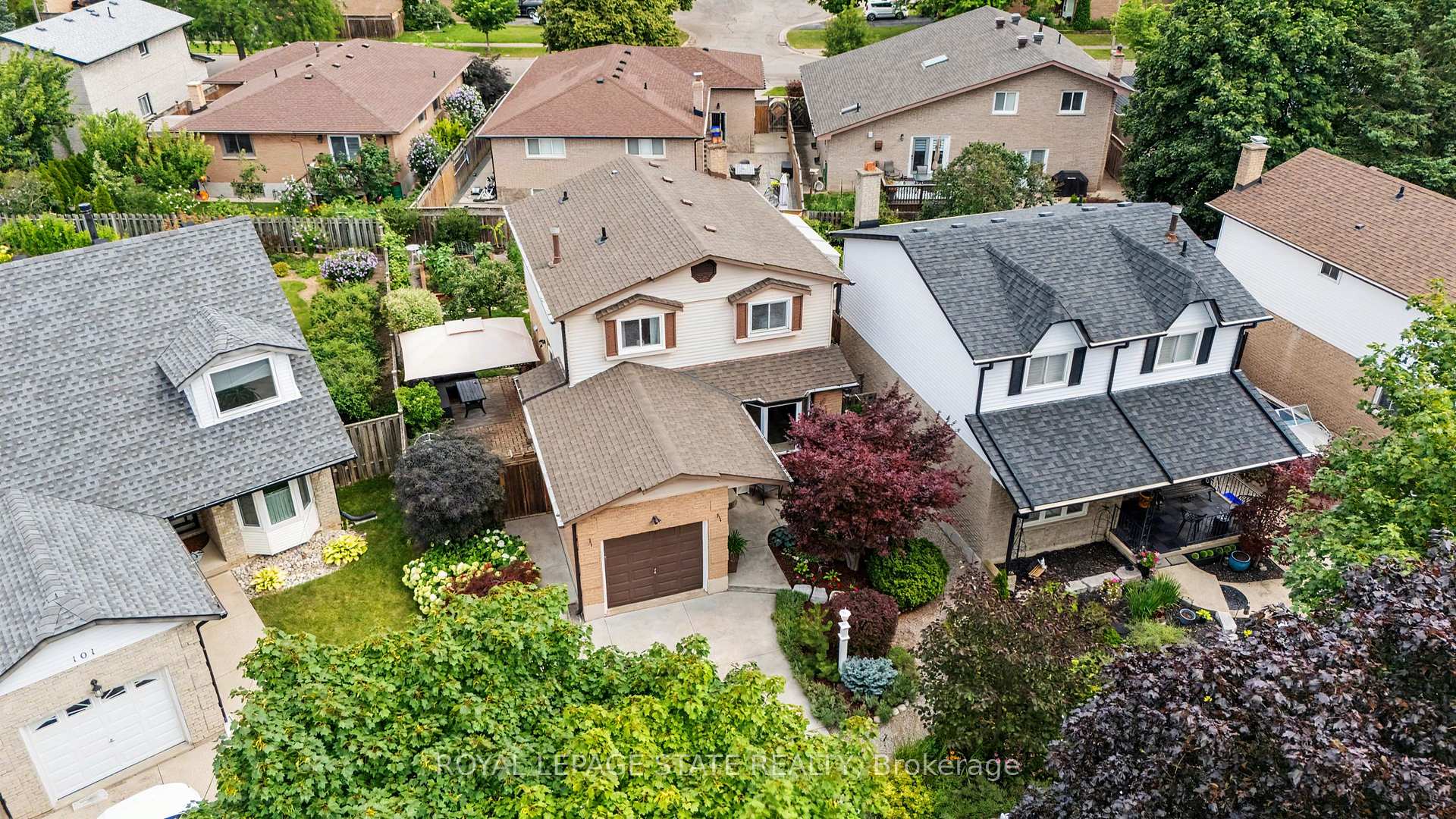 Photo 37 of 103 Glenashton Drive, Hamilton, Stoney Creek — HOMEH