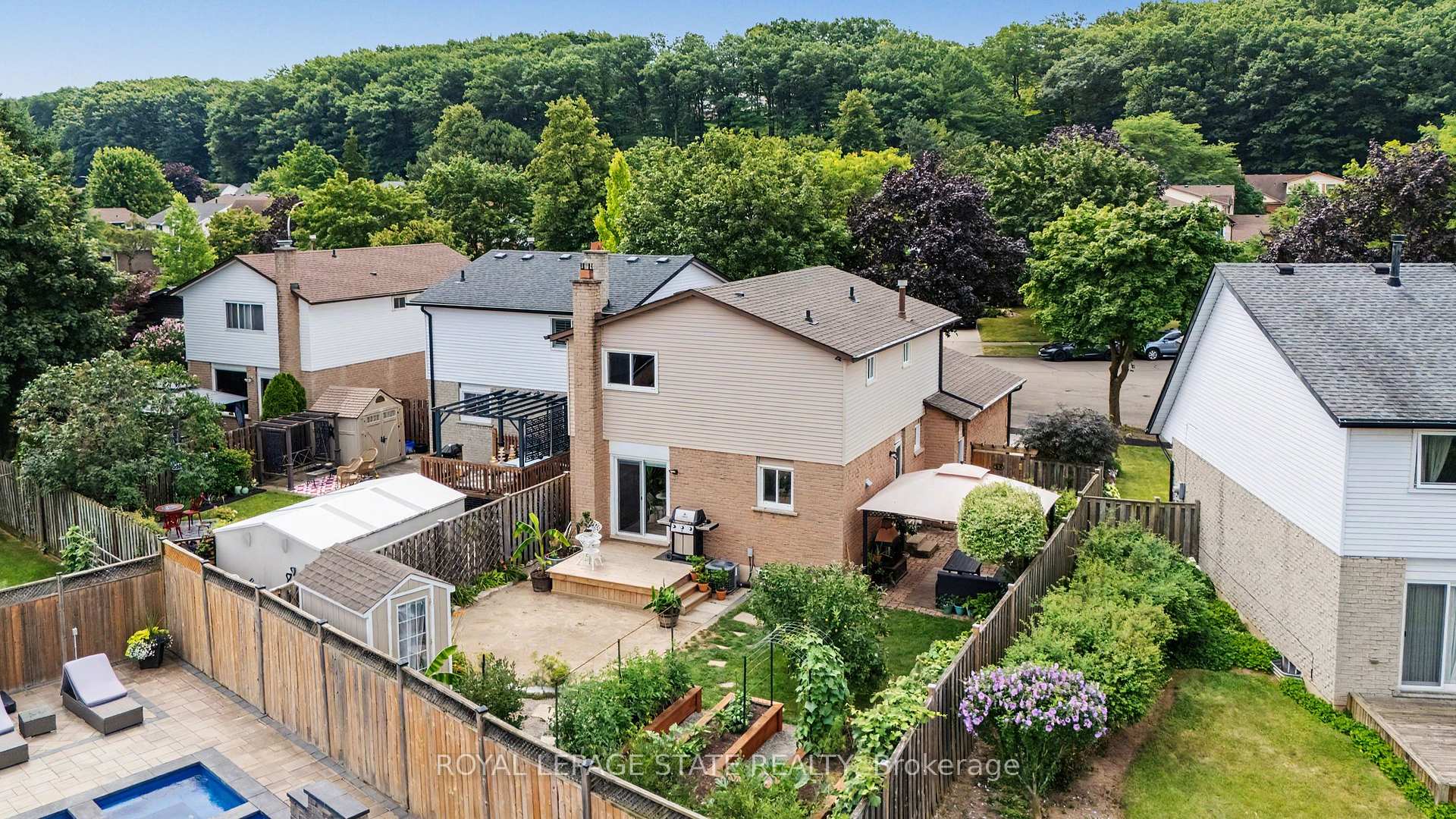 Photo 39 of 103 Glenashton Drive, Hamilton, Stoney Creek — HOMEH