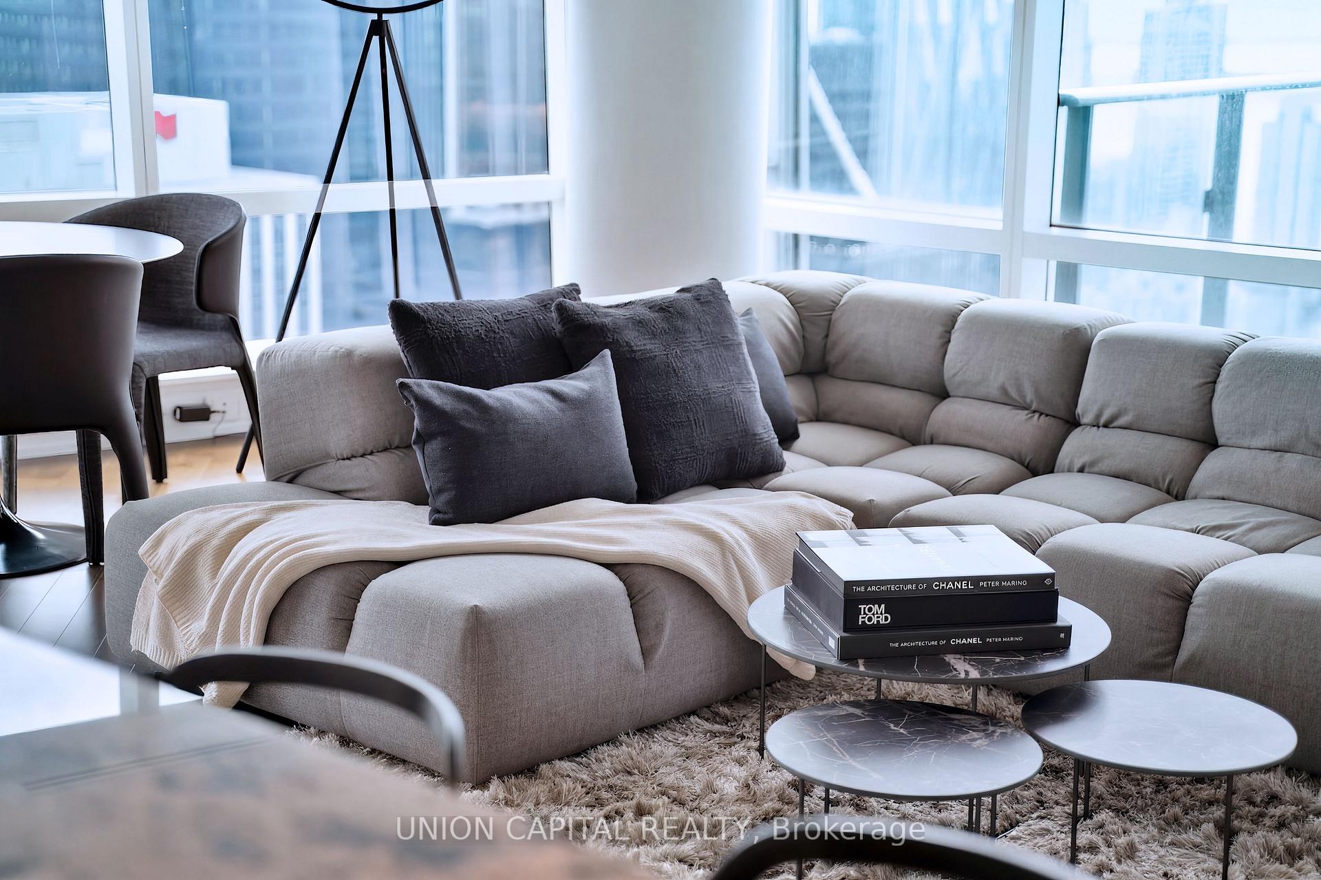 Photo 13 of Unit 5508, 180 University Avenue, Toronto, Bay Street Corridor — HOMEH