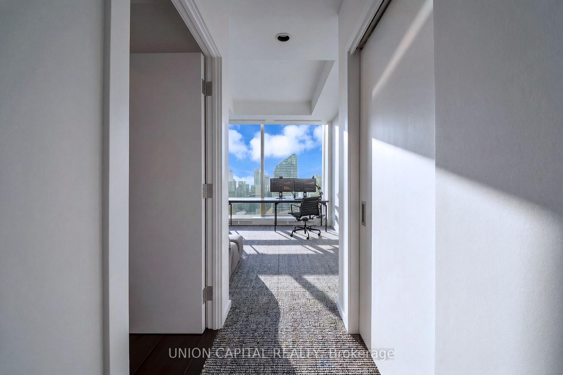 Photo 23 of Unit 5508, 180 University Avenue, Toronto, Bay Street Corridor — HOMEH