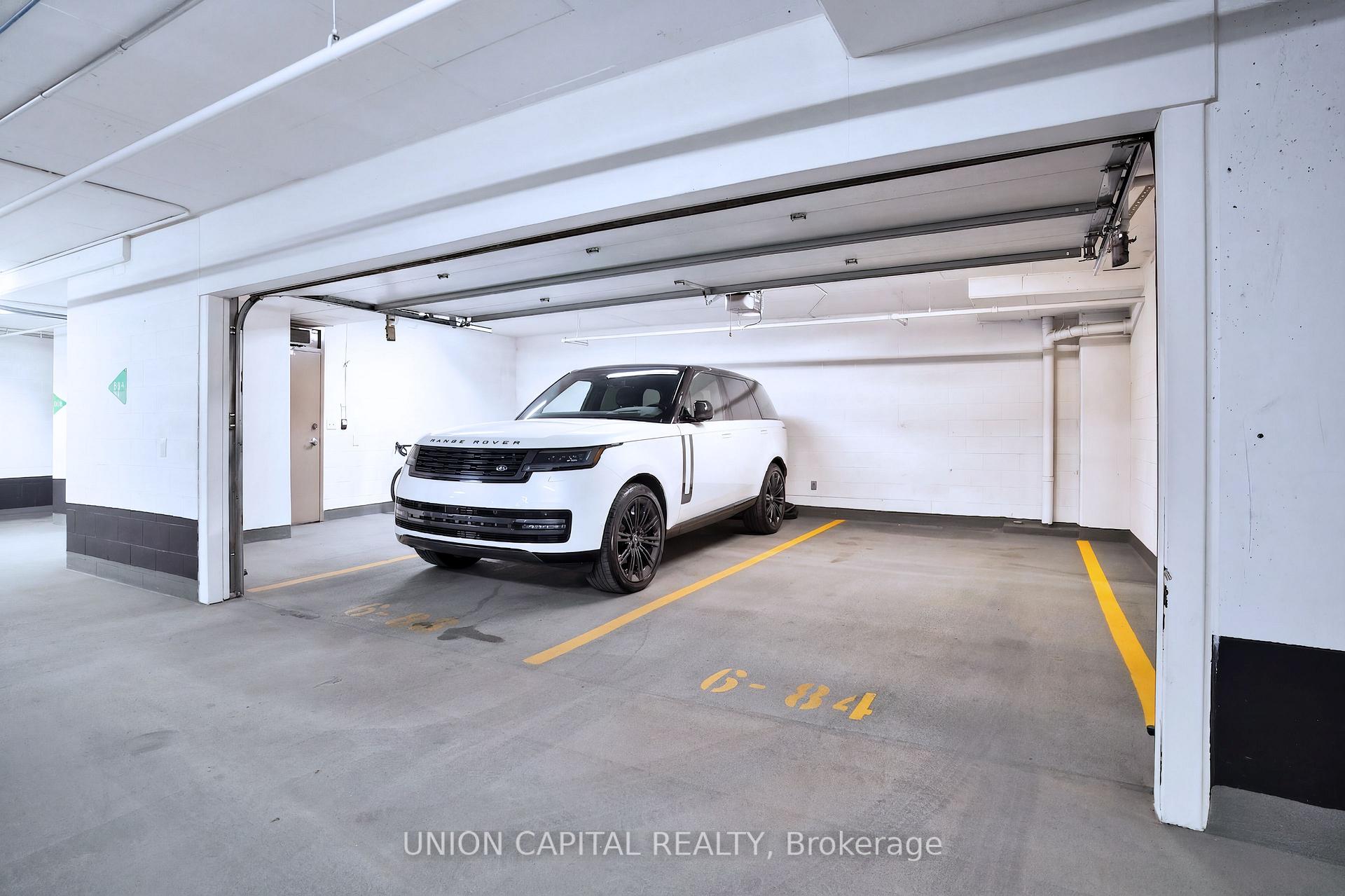 Photo 32 of Unit 5508, 180 University Avenue, Toronto, Bay Street Corridor — HOMEH