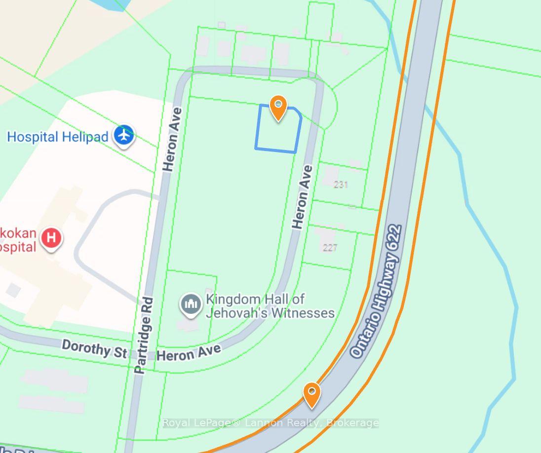 Photo 4 of Heron Avenue, Vaughan, East Woodbridge — HOMEH