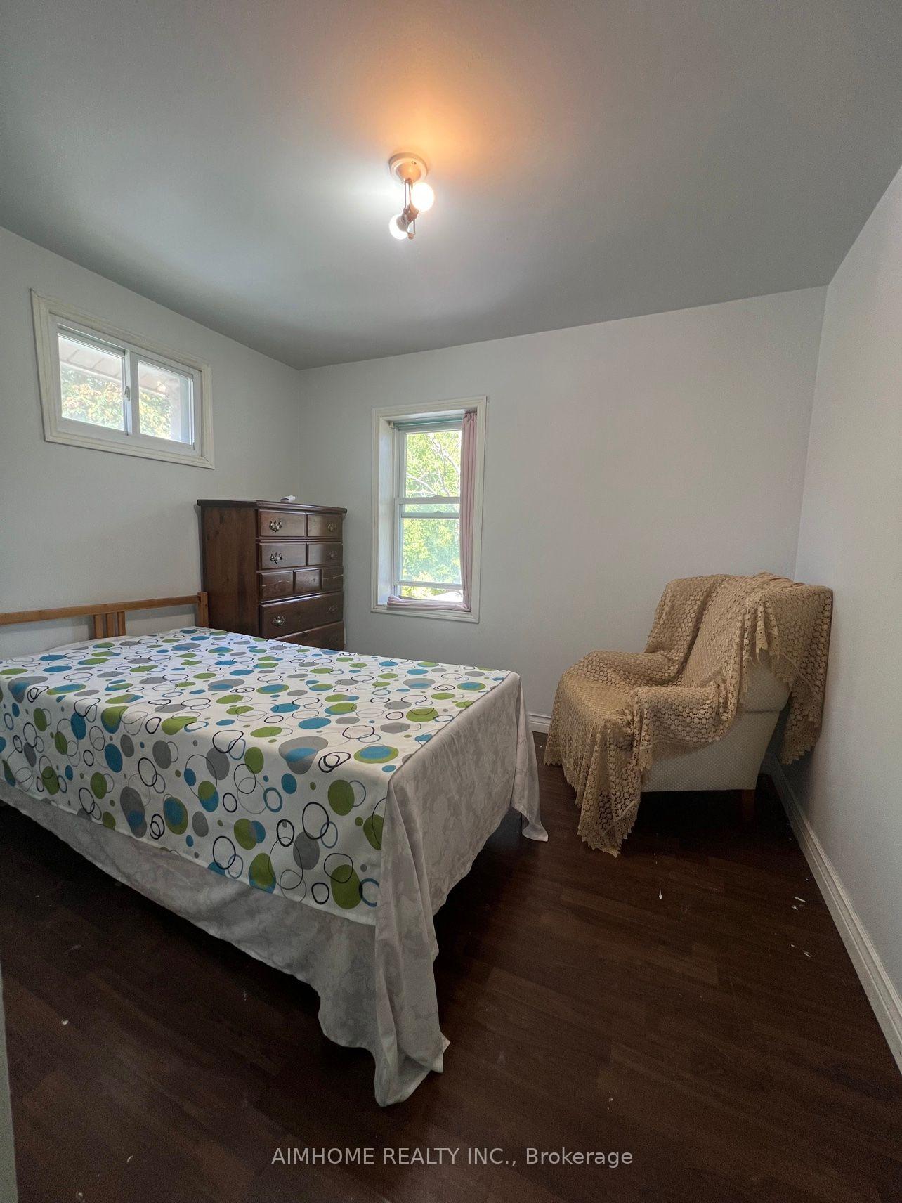 Photo 4 of 182 Josephine Avenue, Windsor, Windsor University District — HOMEH