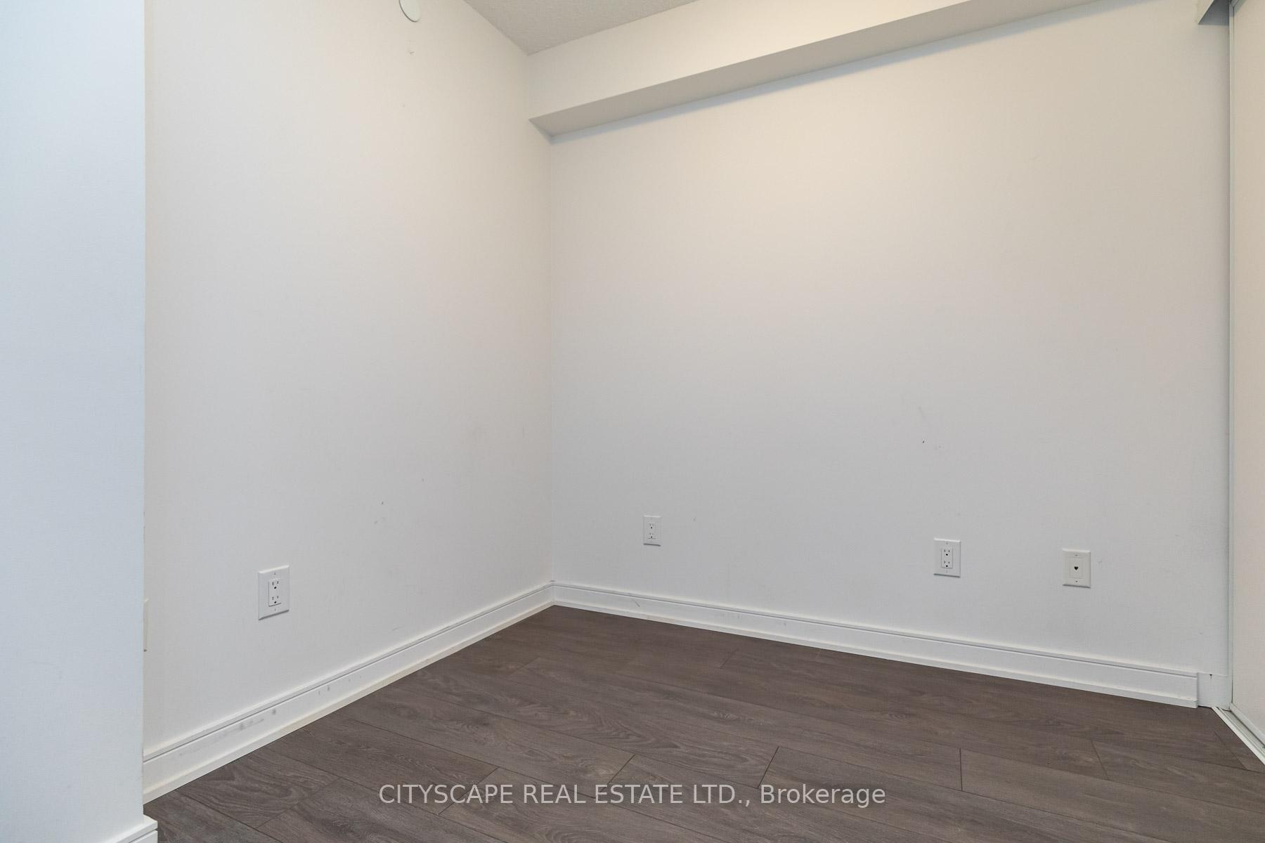 Photo 8 of Unit 702, 525 Adelaide Street W, Toronto, Waterfront Communities — HOMEH