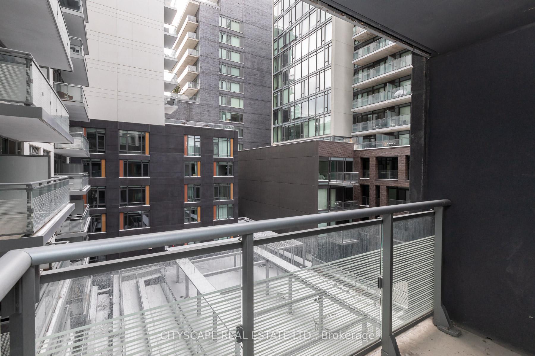 Photo 13 of Unit 702, 525 Adelaide Street W, Toronto, Waterfront Communities — HOMEH