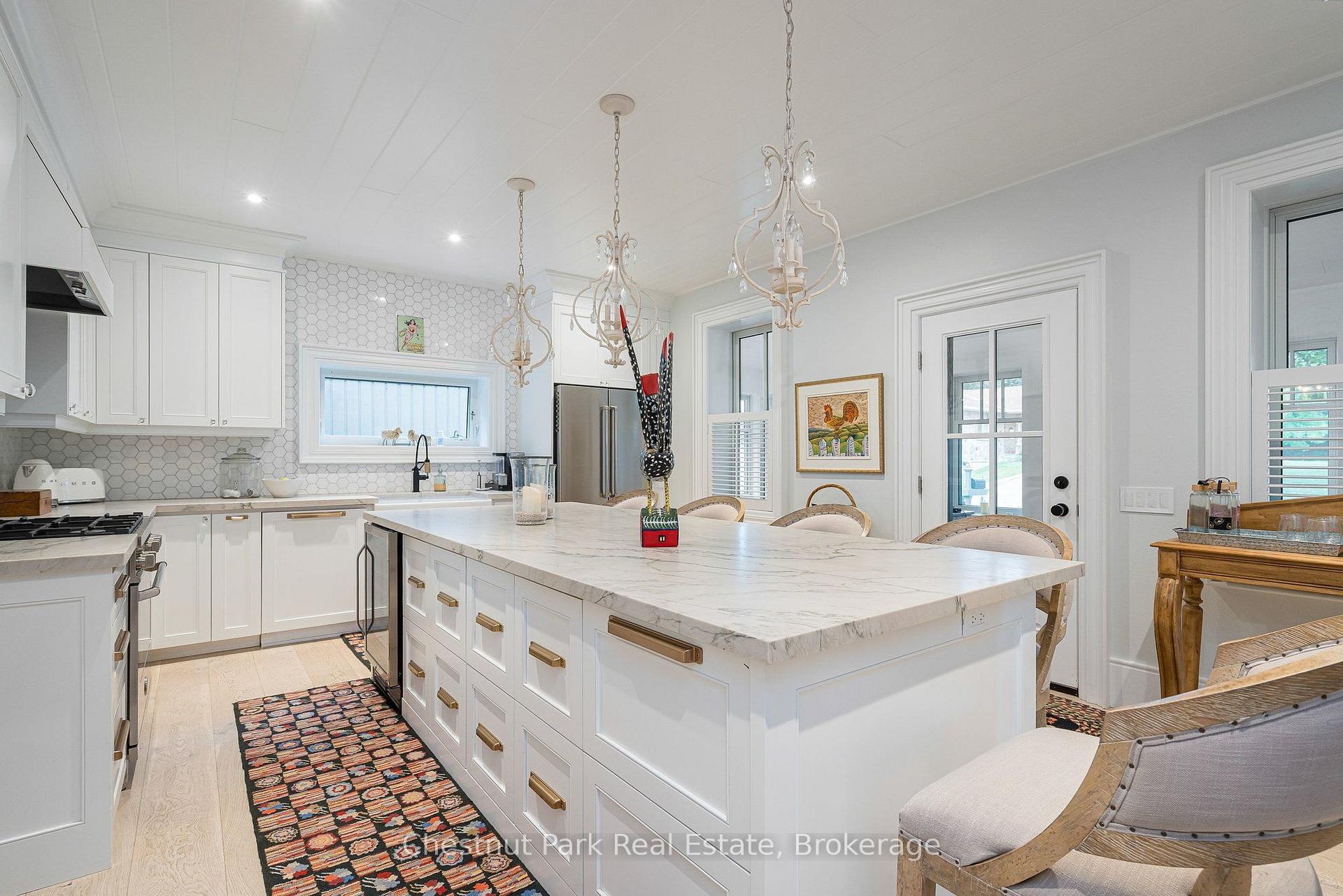 Photo 11 of 21 Elizabeth Street E, Clearview, Creemore — HOMEH
