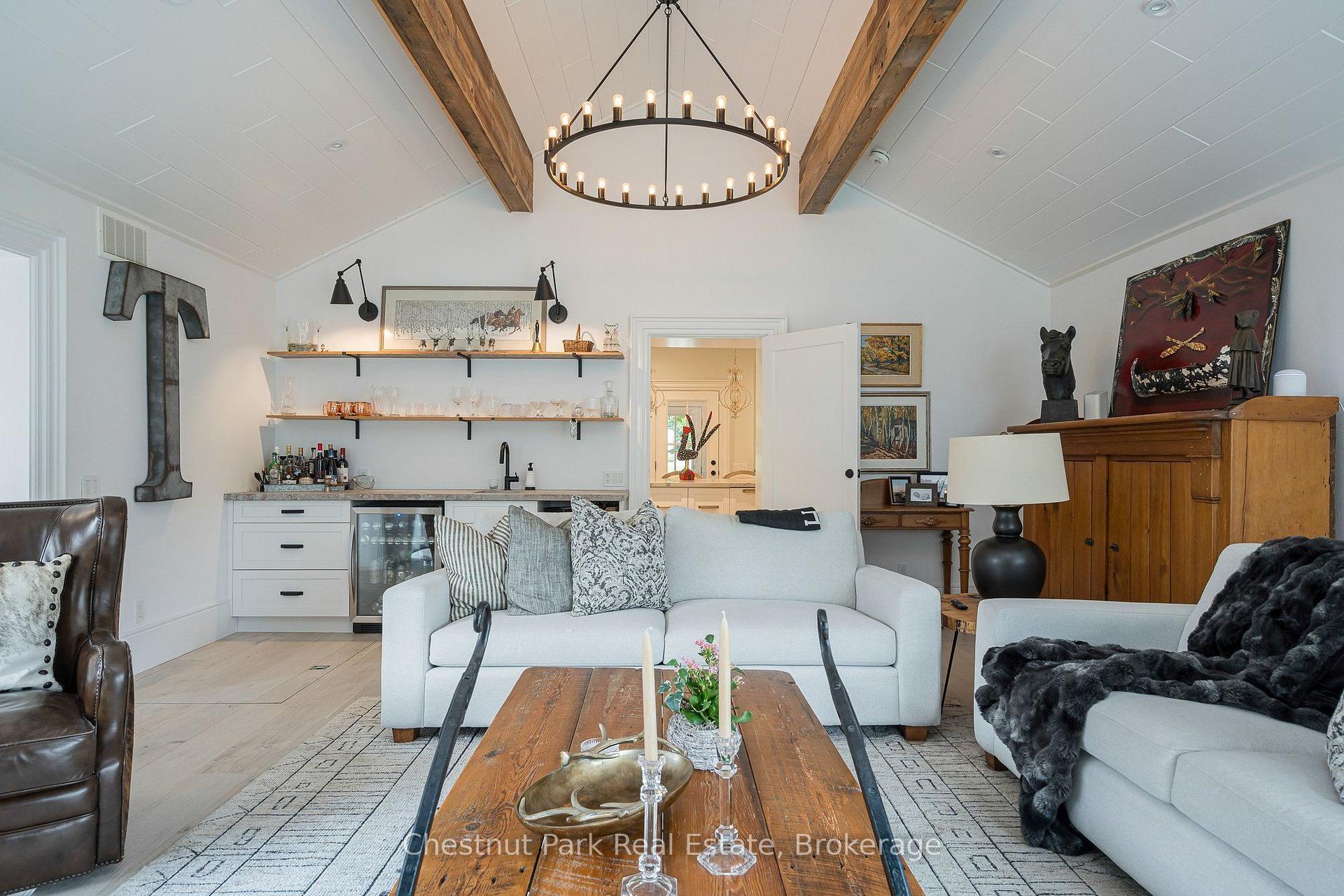 Photo 16 of 21 Elizabeth Street E, Clearview, Creemore — HOMEH
