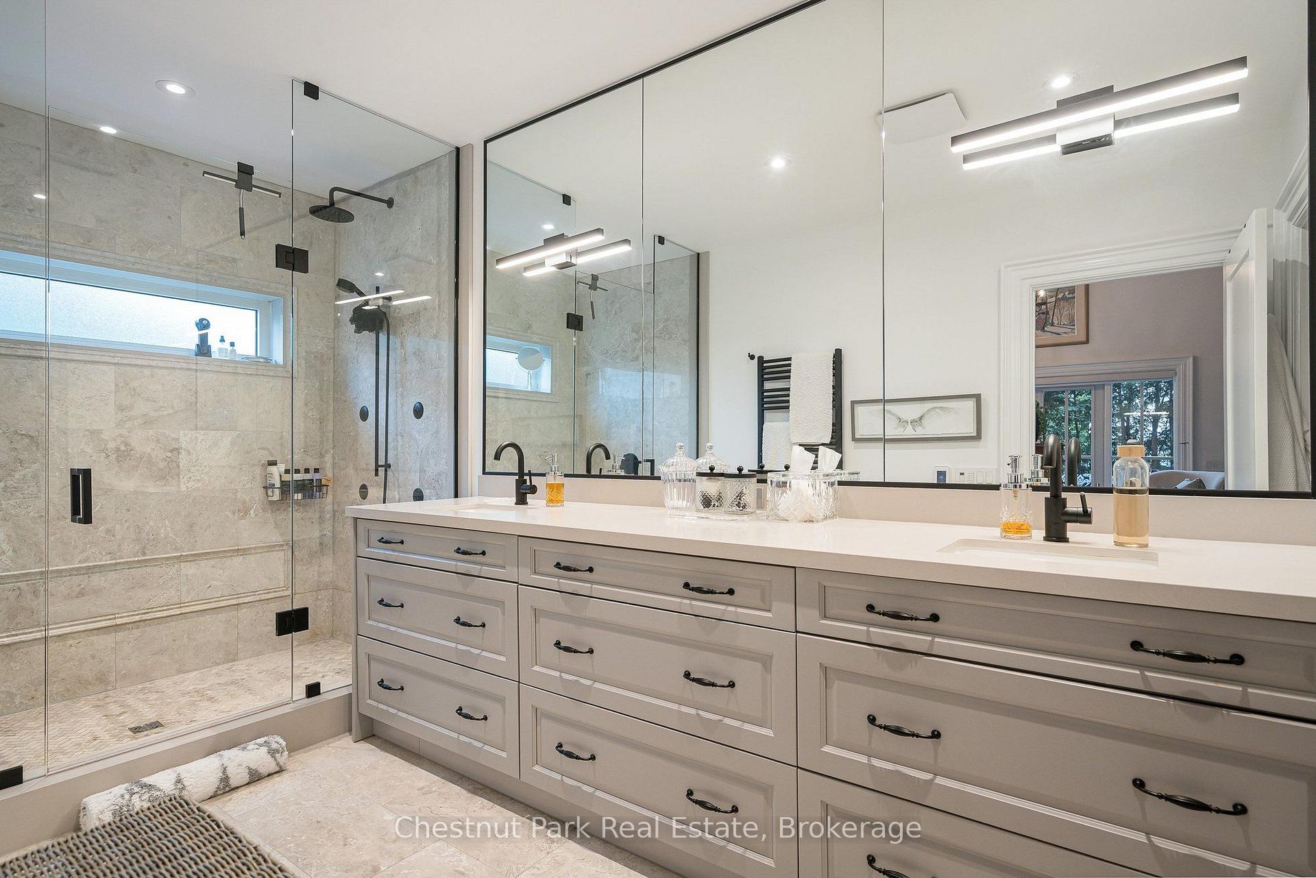 Photo 23 of 21 Elizabeth Street E, Clearview, Creemore — HOMEH