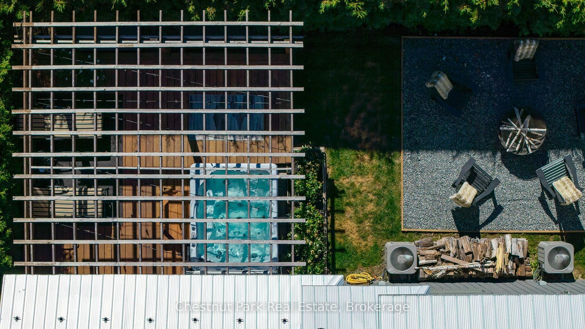 Photo 40 of 21 Elizabeth Street E, Clearview, Creemore — HOMEH