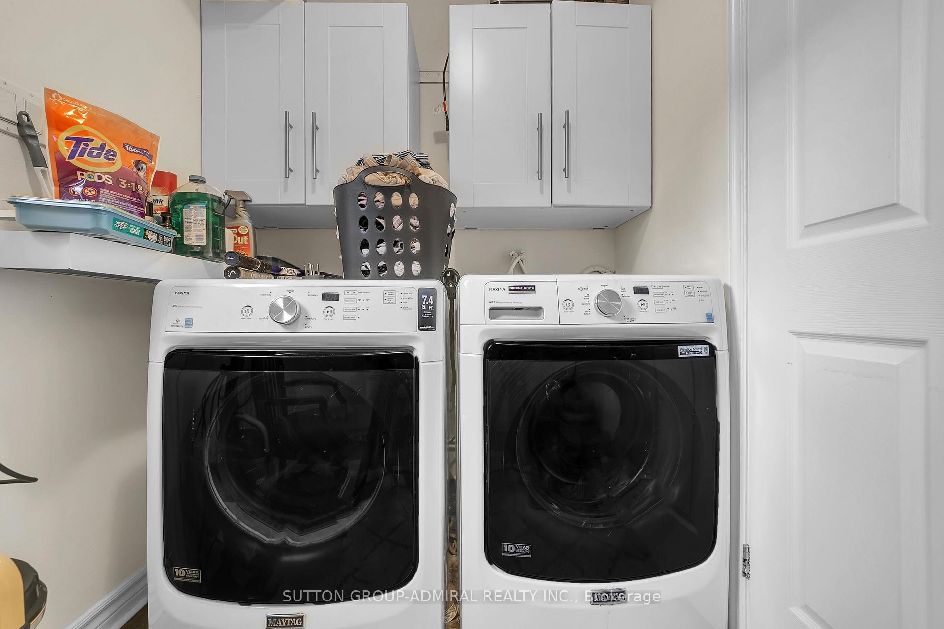Photo 24 of 37 Gretman Crescent, Markham, Aileen-Willowbrook — HOMEH