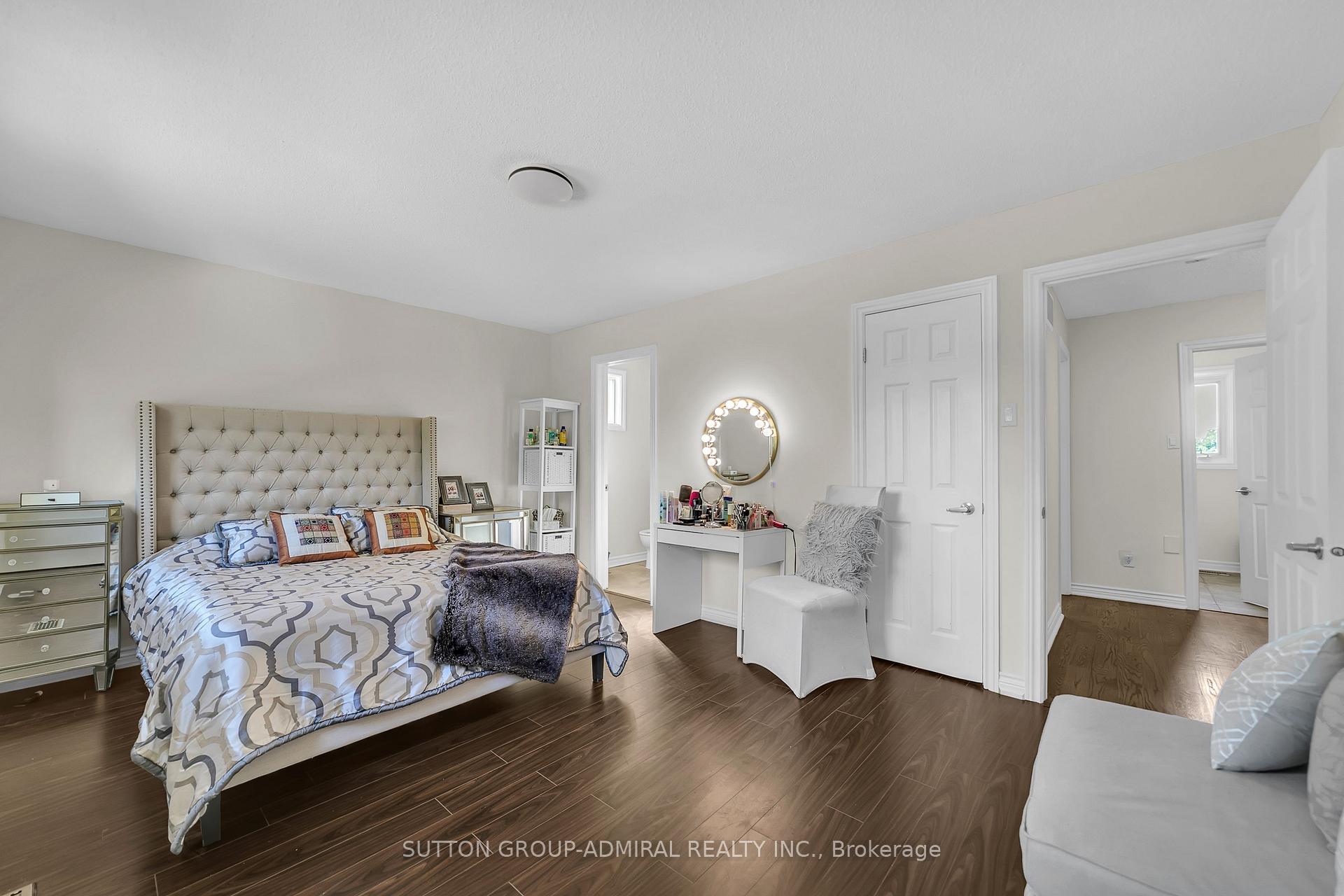 Photo 31 of 37 Gretman Crescent, Markham, Aileen-Willowbrook — HOMEH