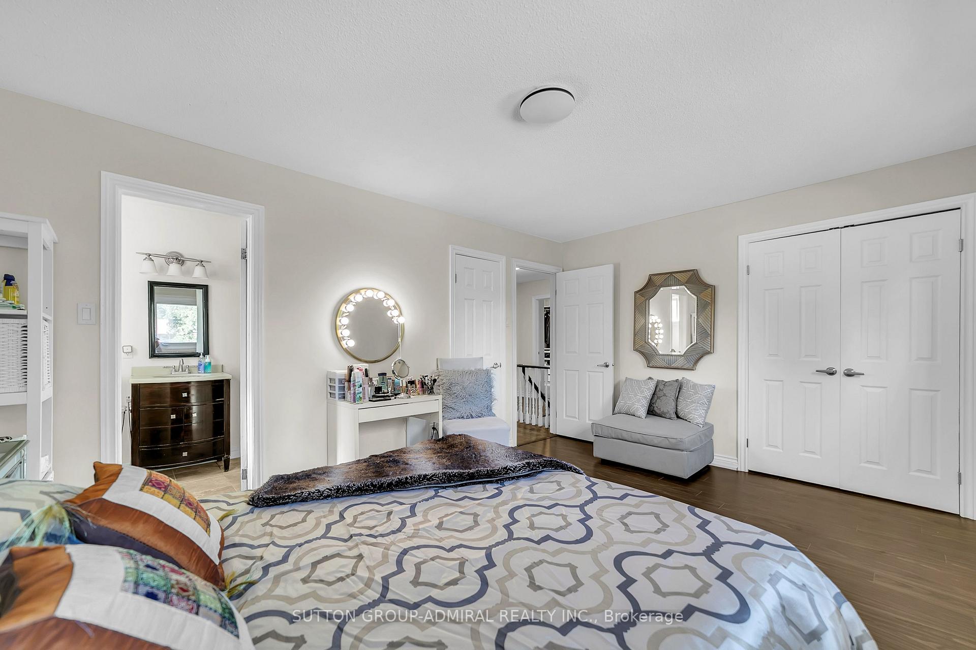 Photo 32 of 37 Gretman Crescent, Markham, Aileen-Willowbrook — HOMEH
